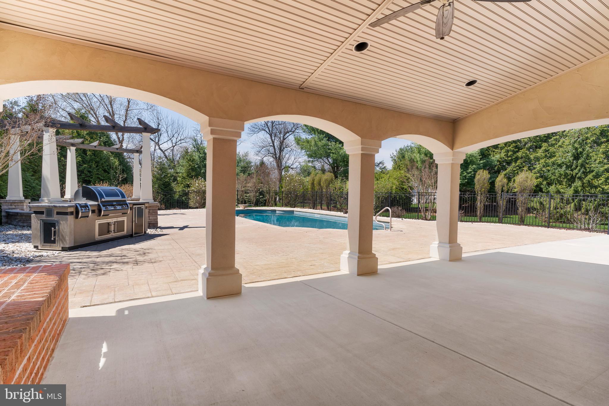 WENTWORTH ESTATES - Residential