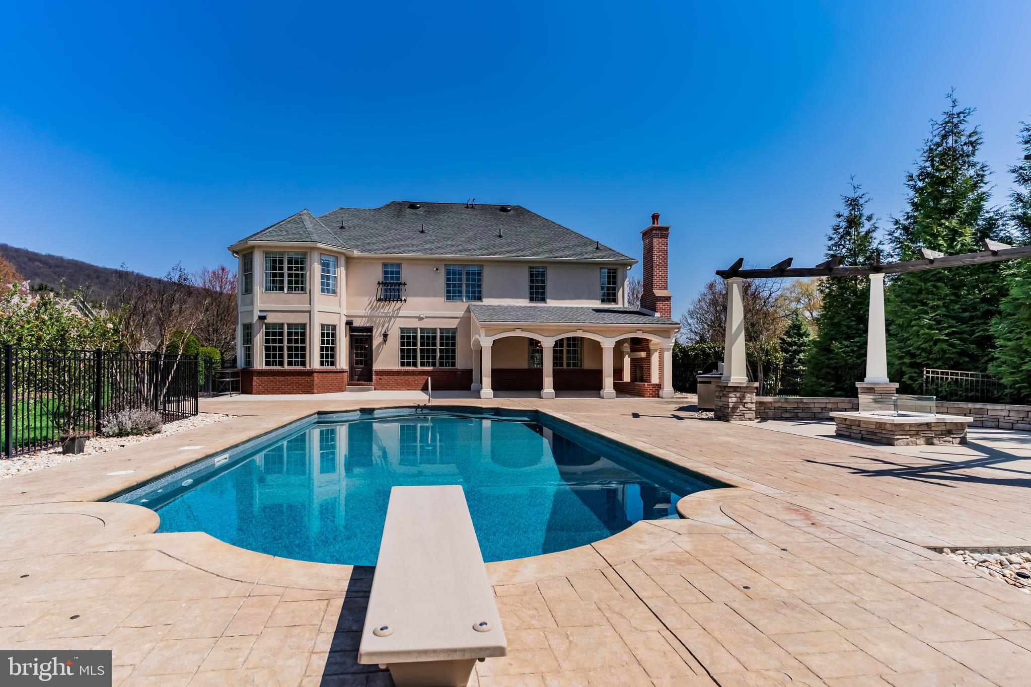 WENTWORTH ESTATES - Residential