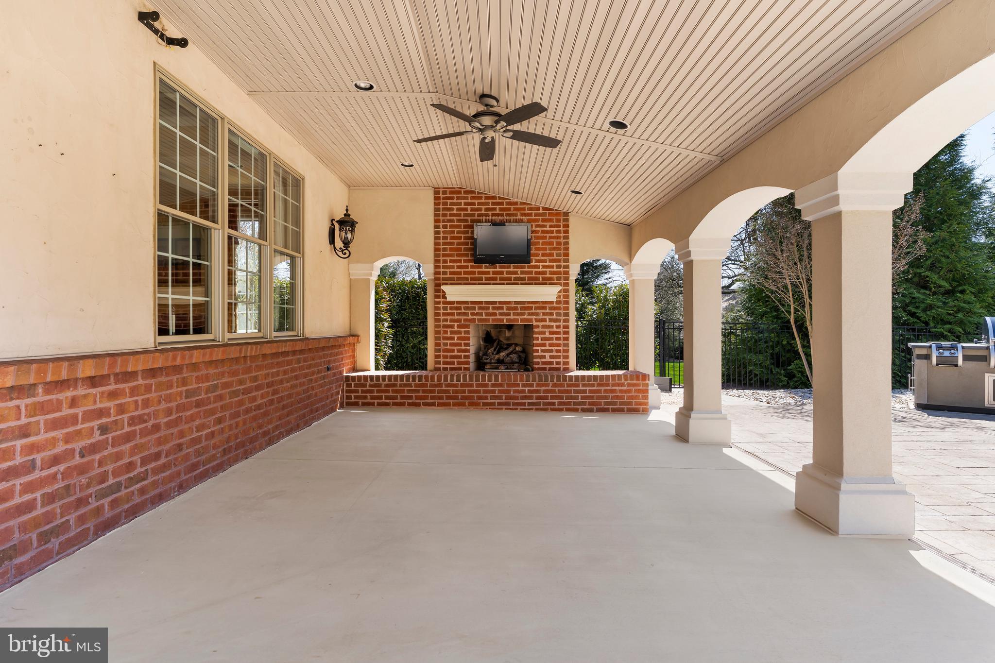 WENTWORTH ESTATES - Residential