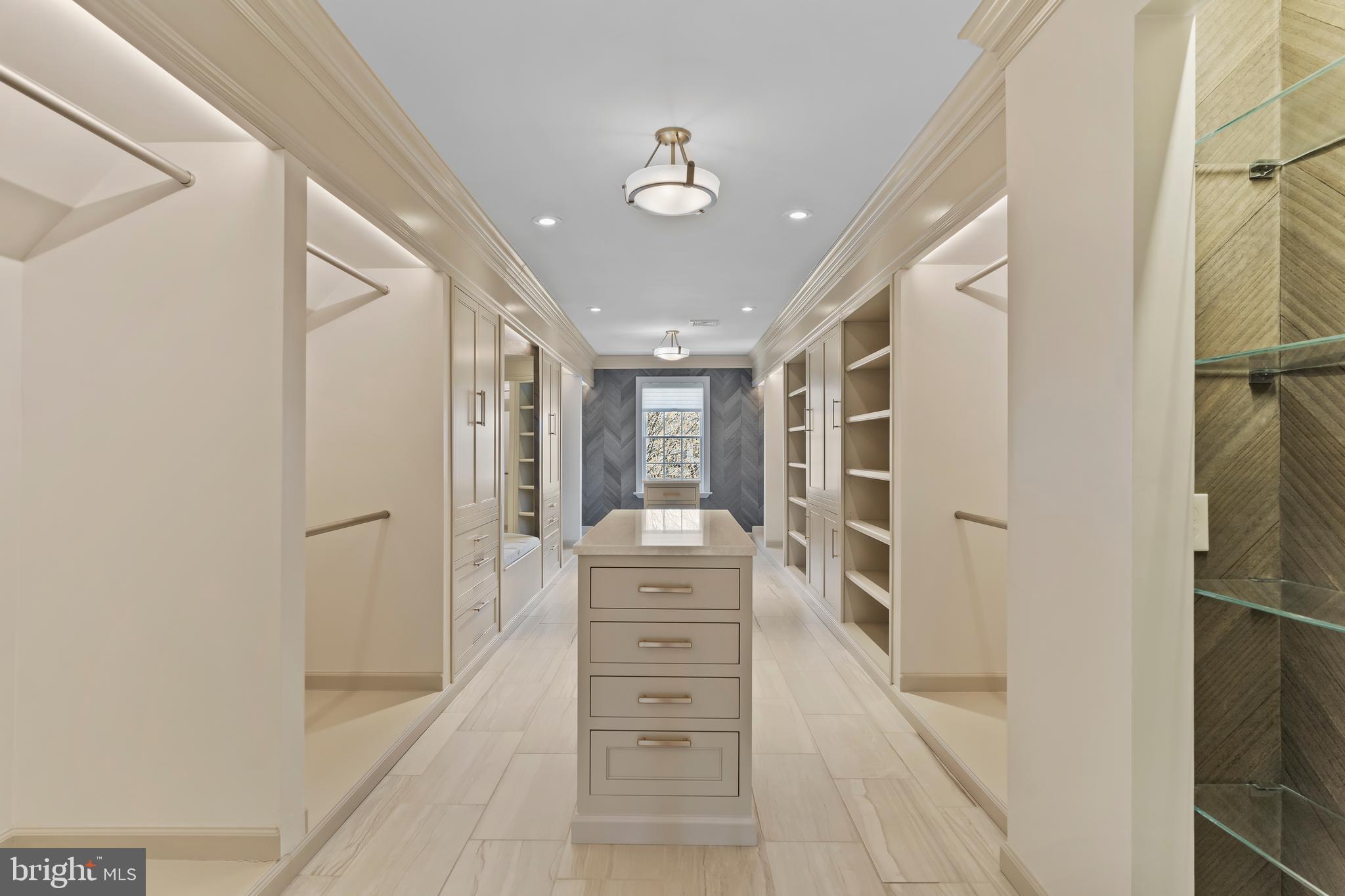 WENTWORTH ESTATES - Residential