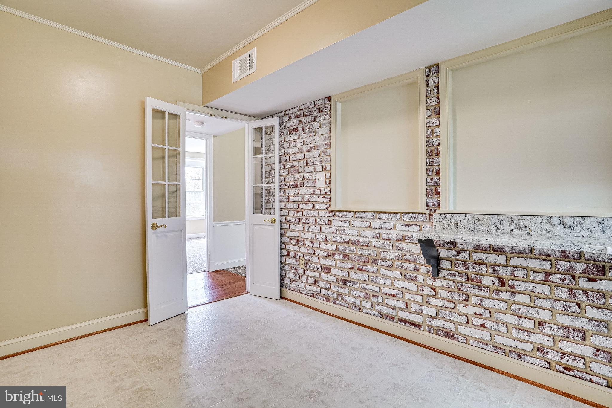 ANTIETAM SQUARE CONDO - Residential