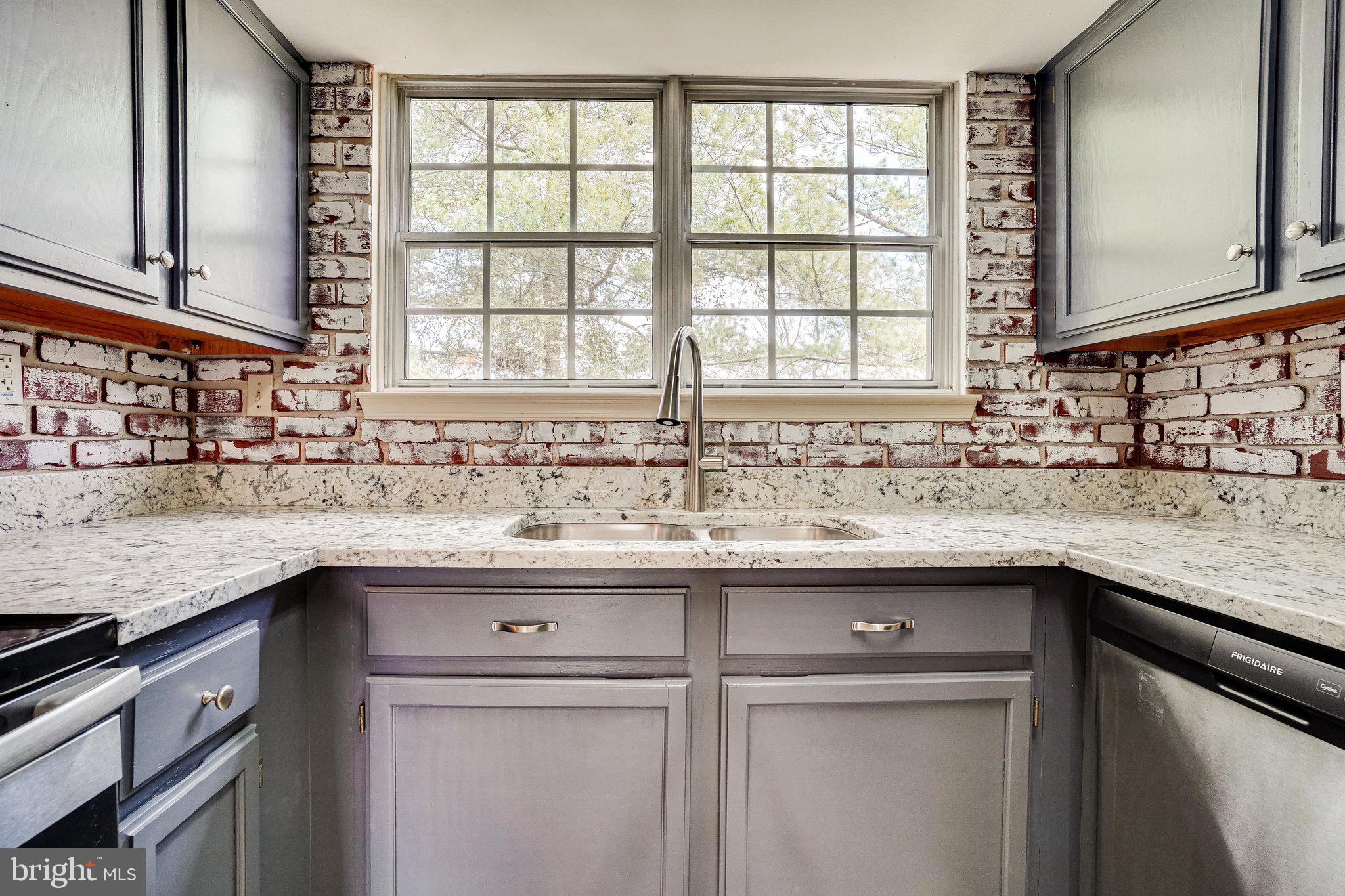 ANTIETAM SQUARE CONDO - Residential