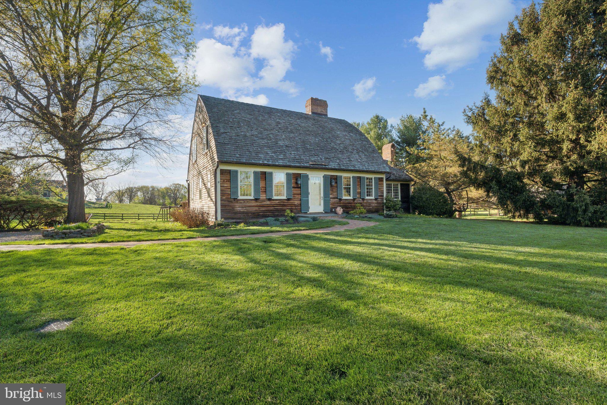 22818 HOWARD CHAPEL ROAD