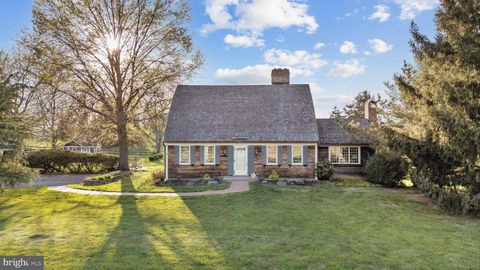 22818 HOWARD CHAPEL ROAD BROOKEVILLE MD 20833