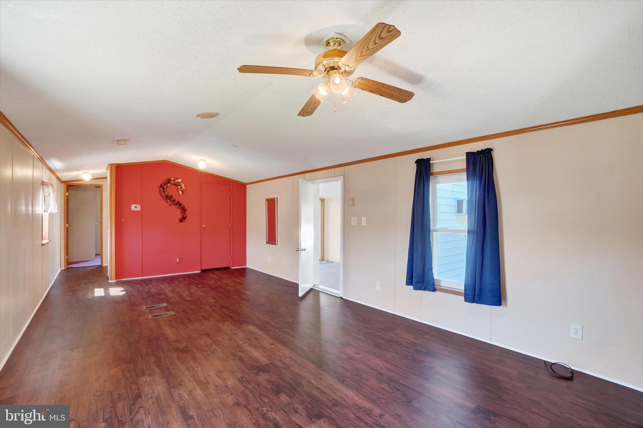 MILL CREEK ESTATES - Residential