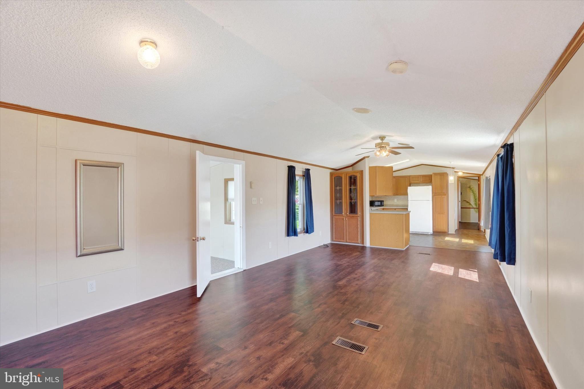 MILL CREEK ESTATES - Residential