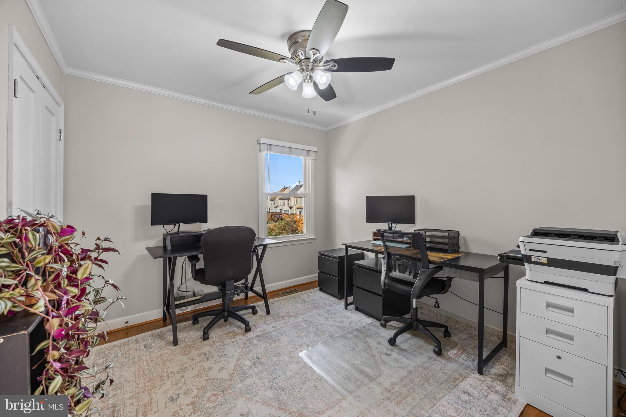 VALLEY STREAM ESTATES - Residential