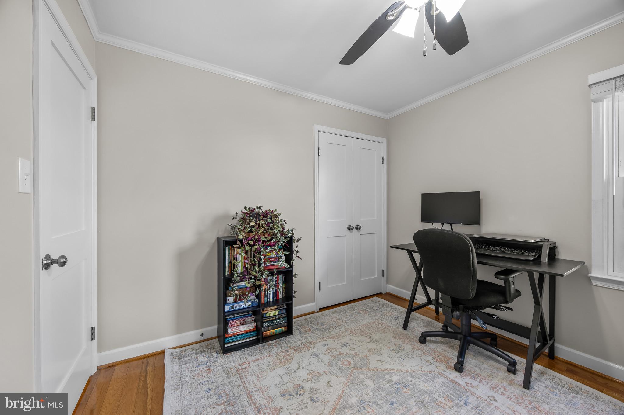 VALLEY STREAM ESTATES - Residential