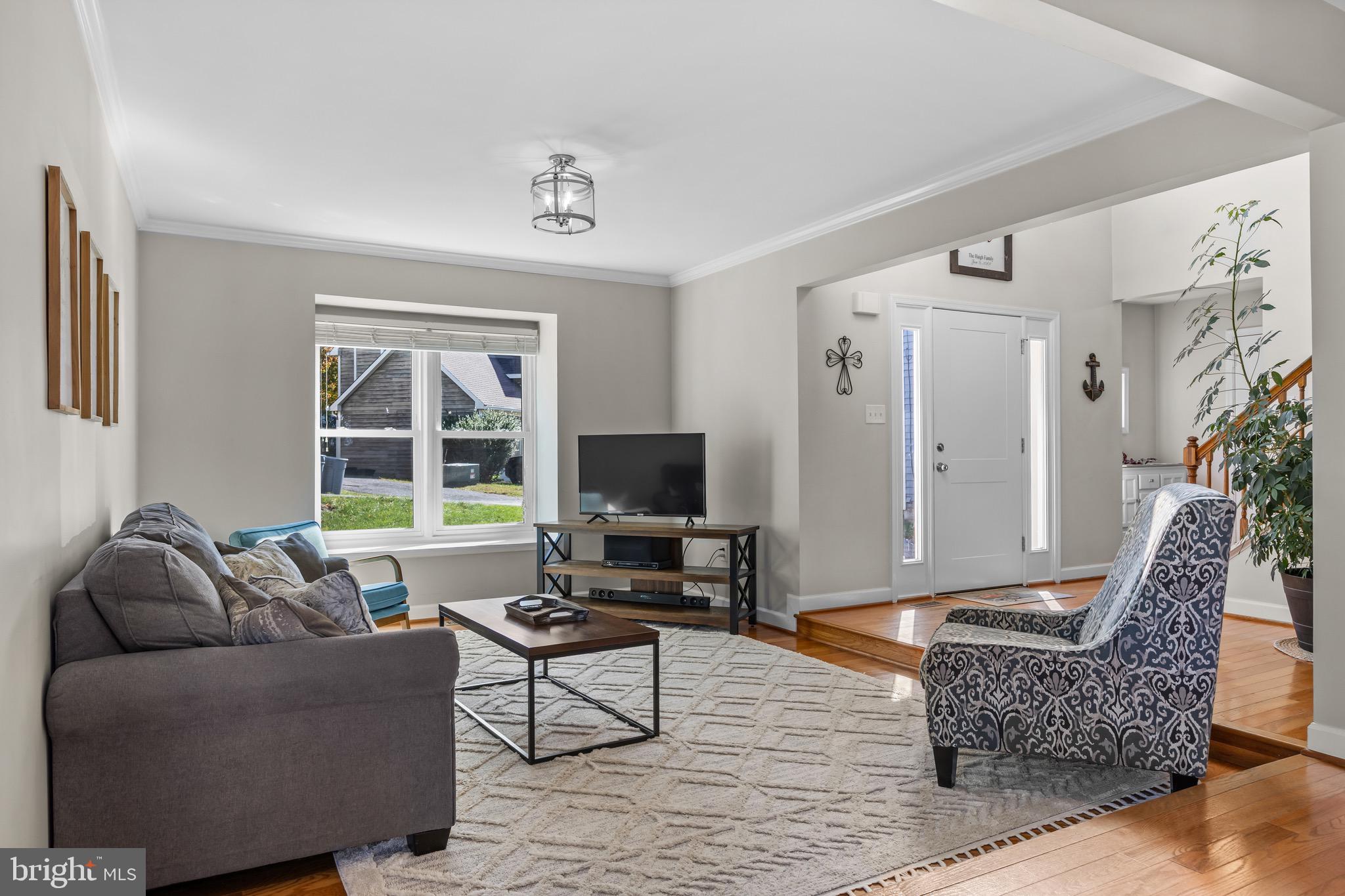 VALLEY STREAM ESTATES - Residential