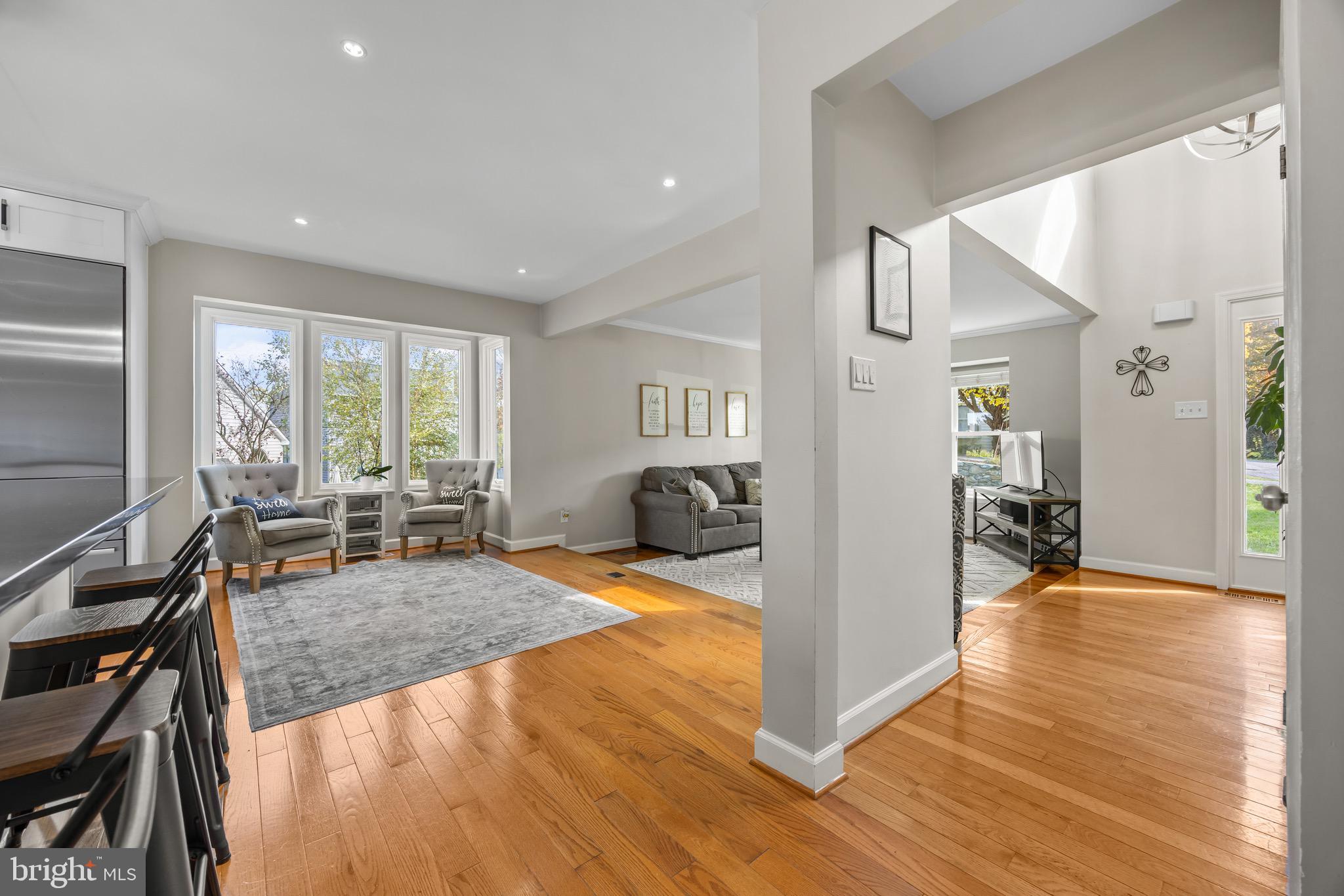 VALLEY STREAM ESTATES - Residential