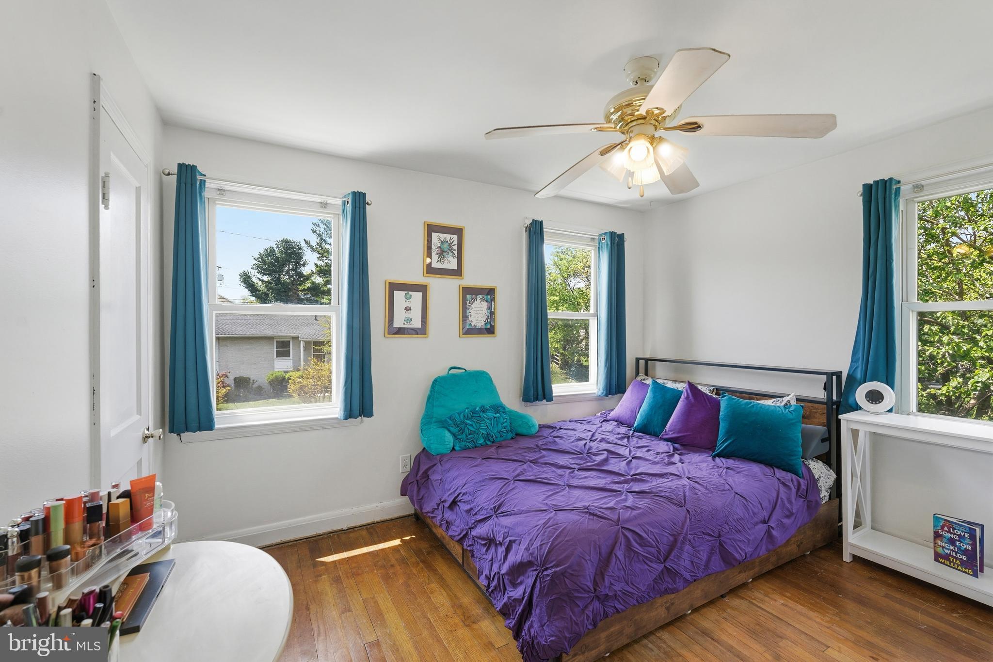 HAMILTON - Residential