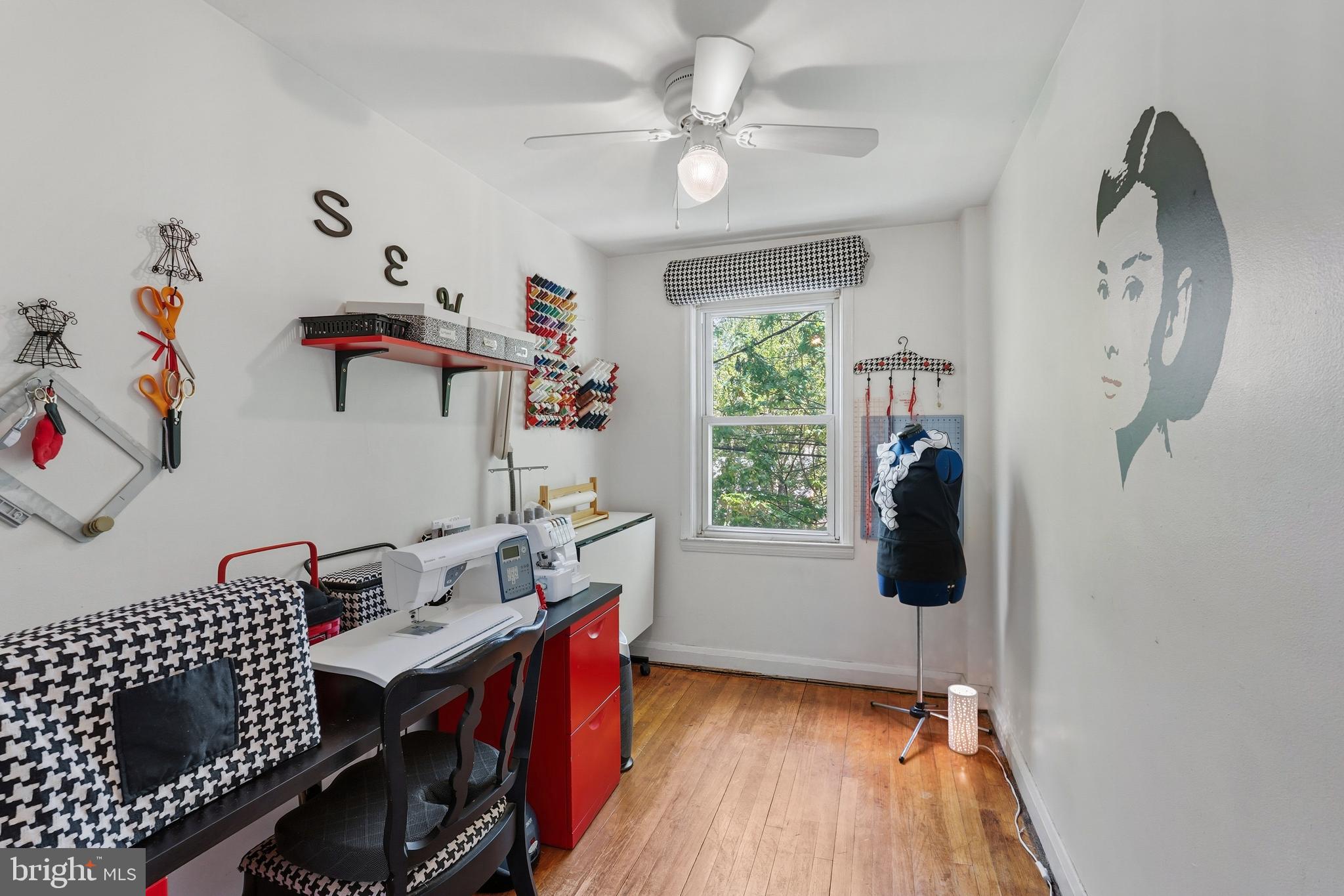 HAMILTON - Residential