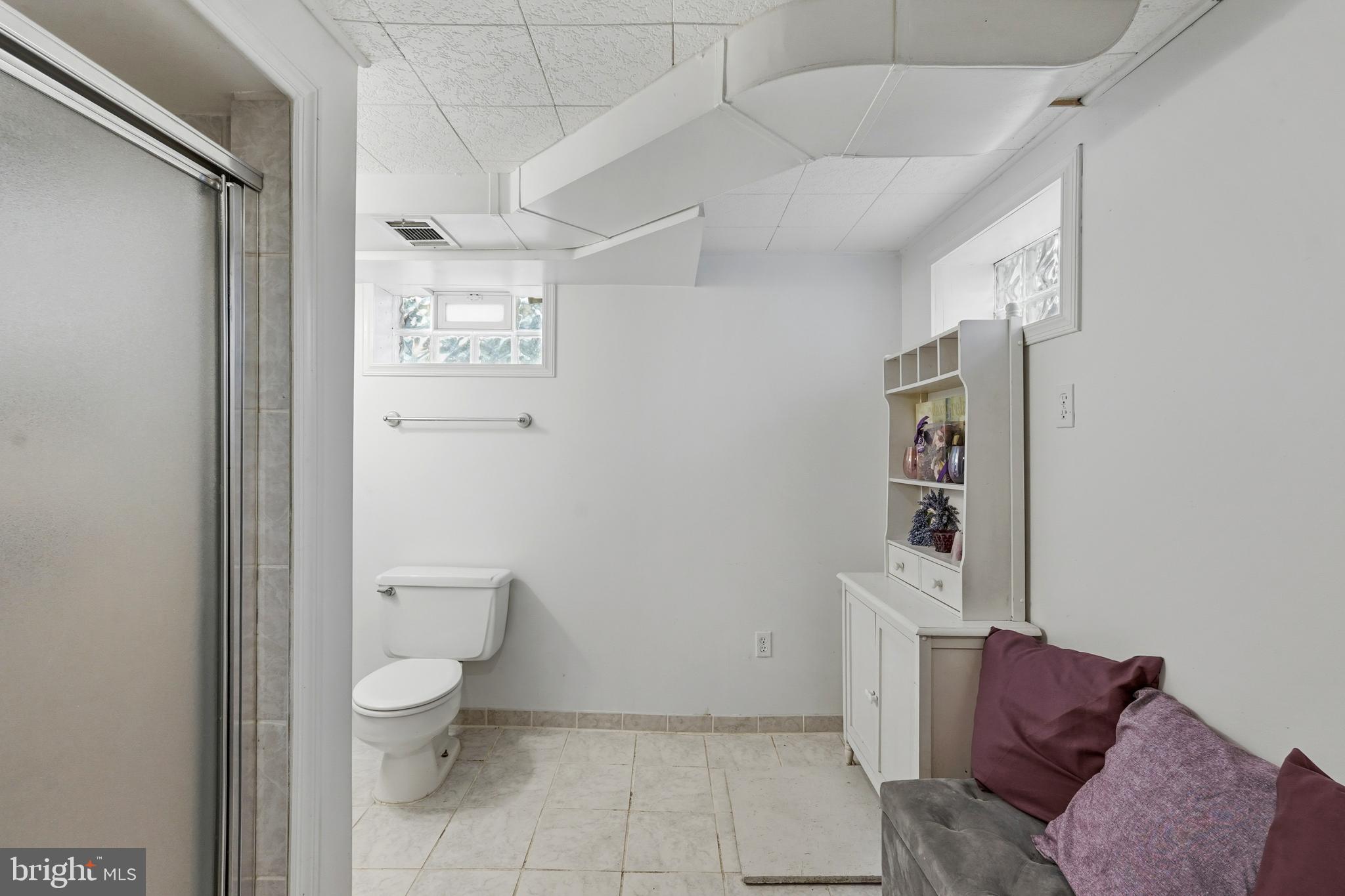 HAMILTON - Residential