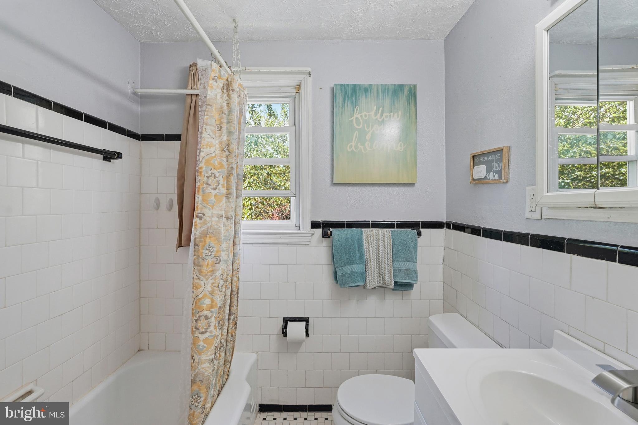 HAMILTON - Residential