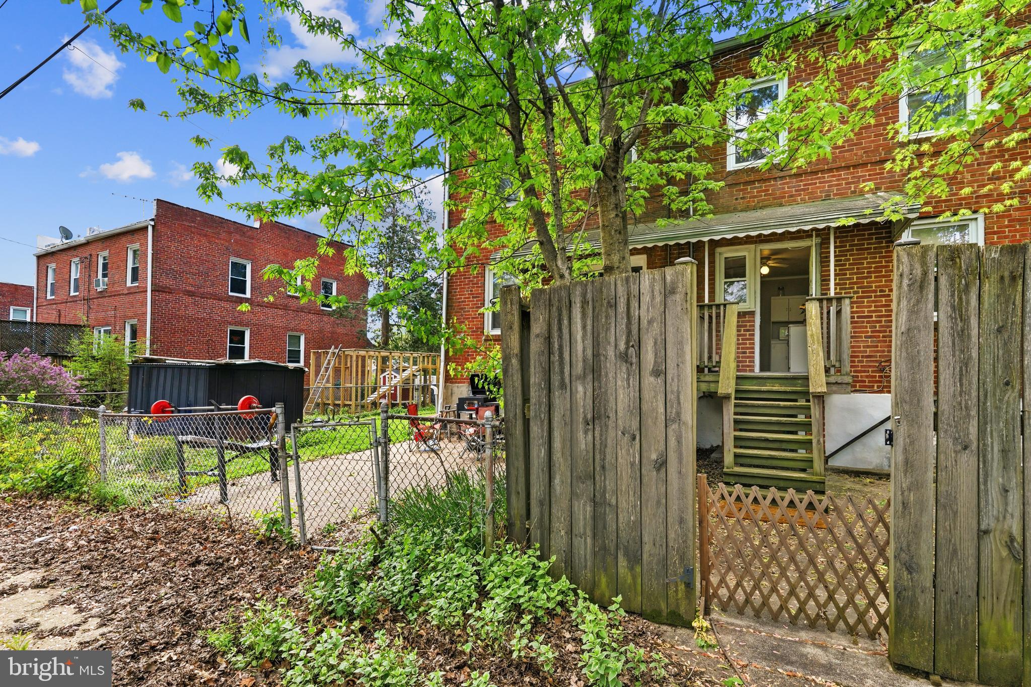 HAMILTON - Residential