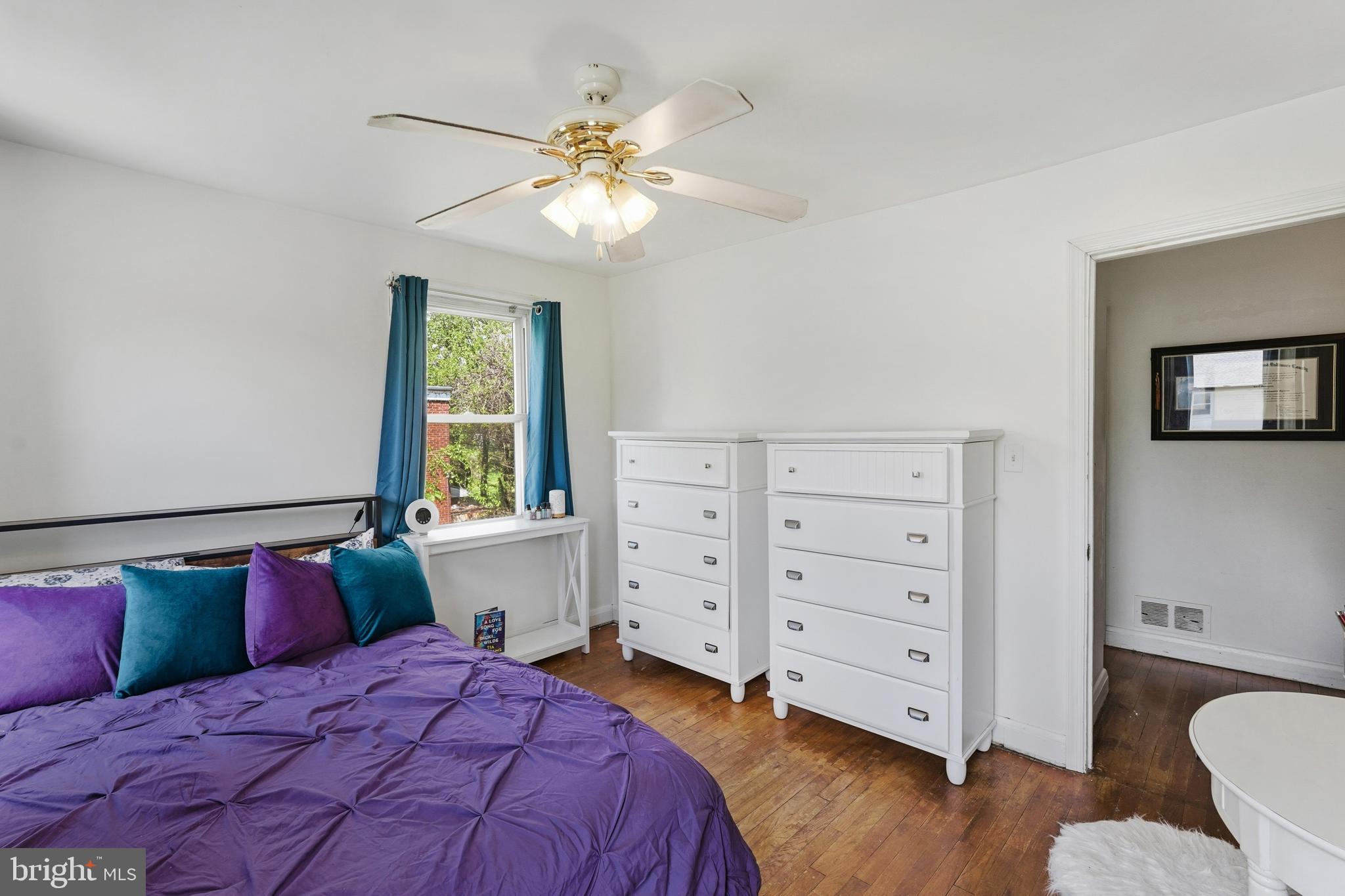 HAMILTON - Residential