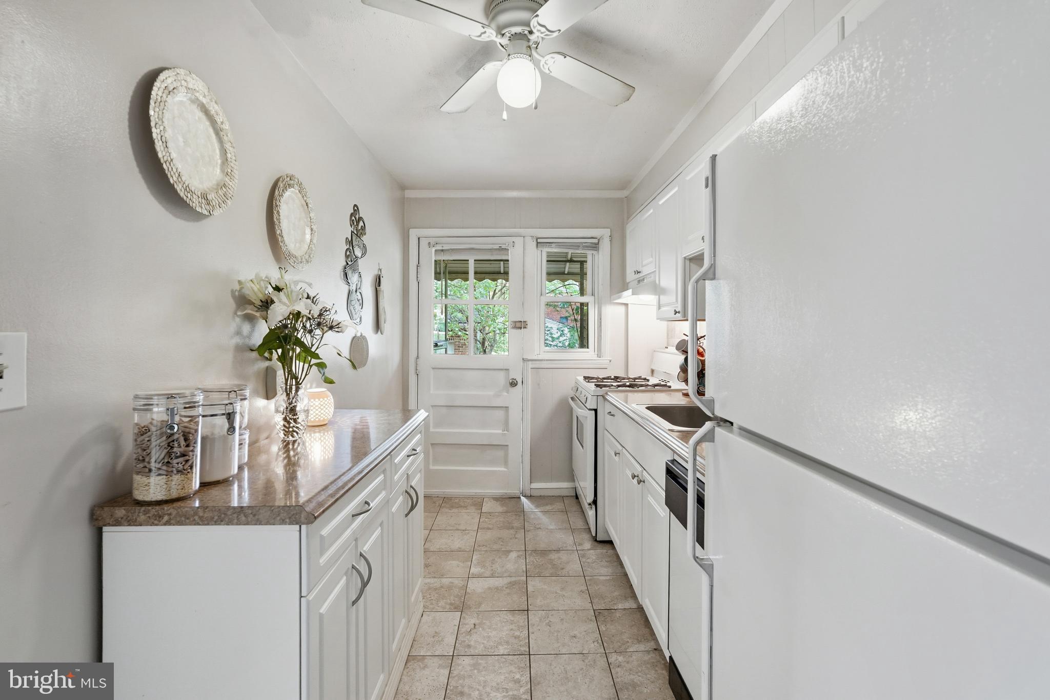 HAMILTON - Residential