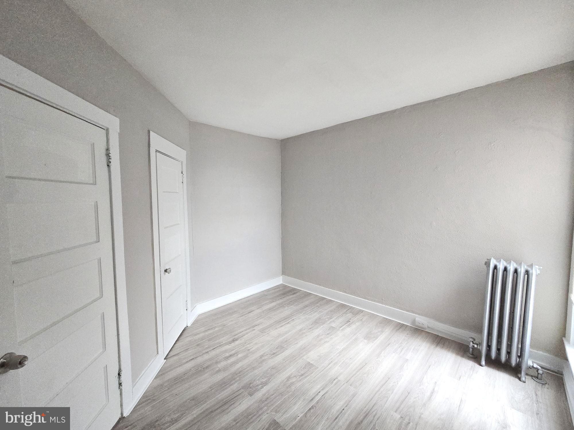 OXFORD CIRCLE - Residential Lease