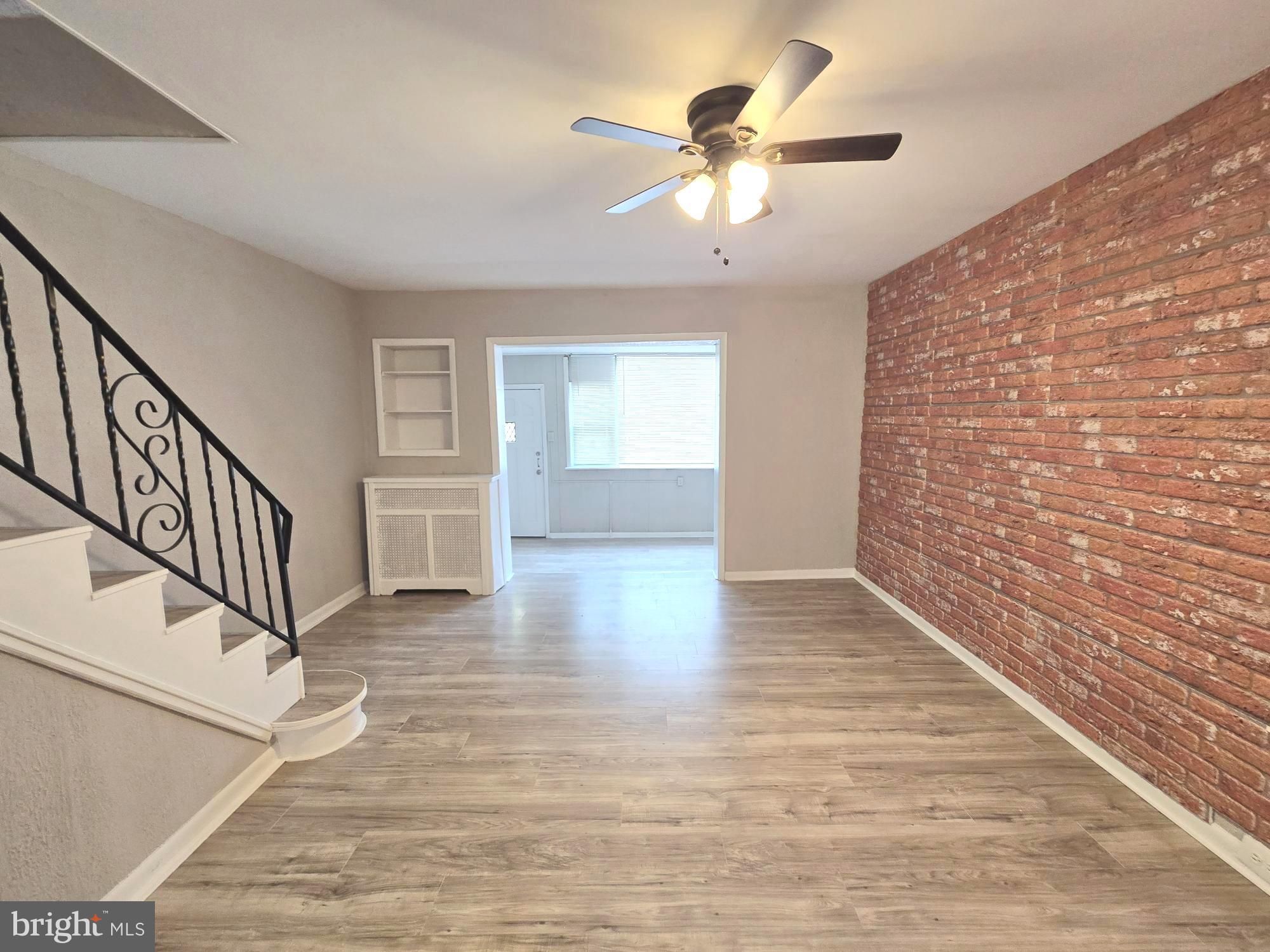 OXFORD CIRCLE - Residential Lease