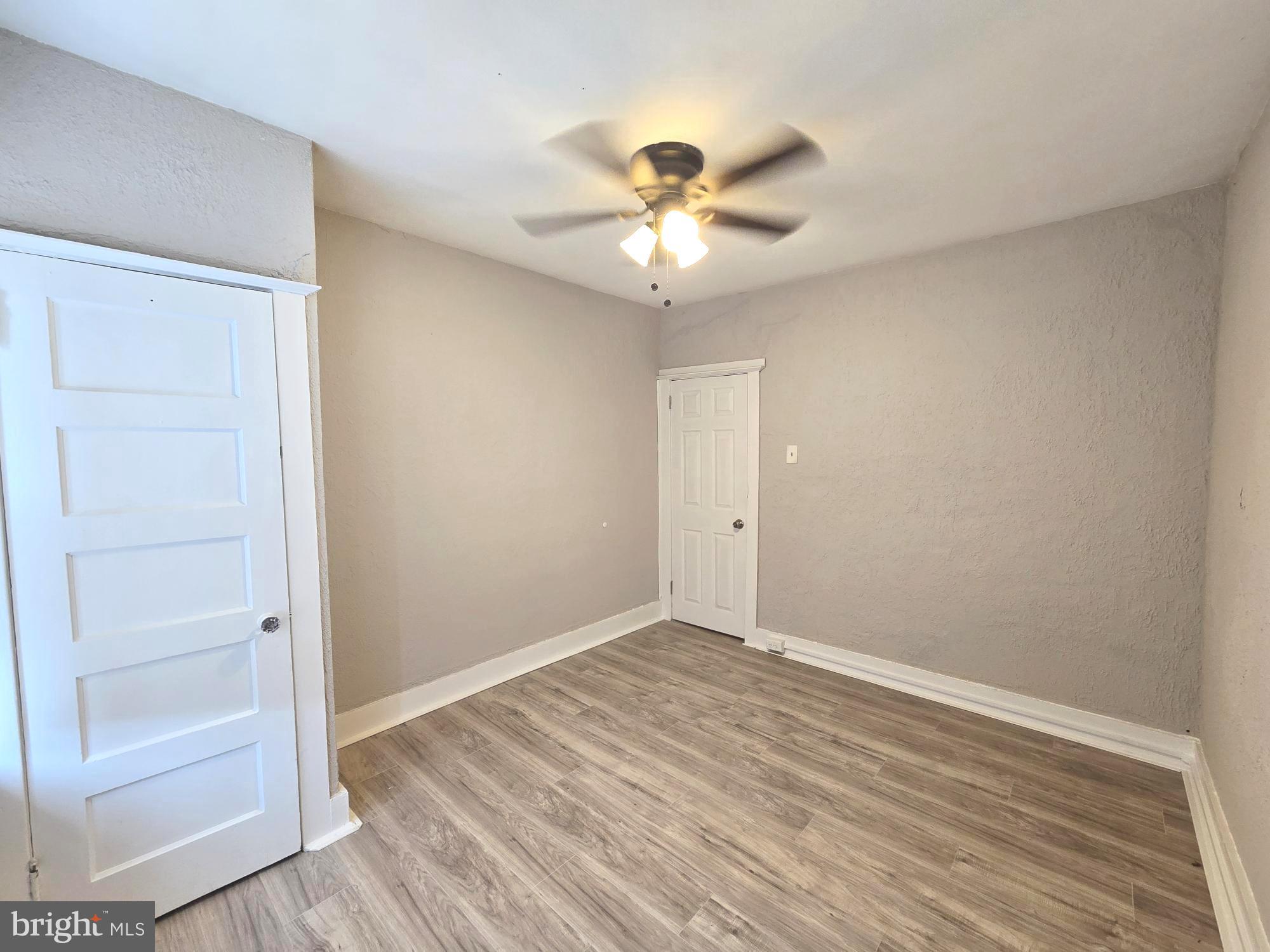 OXFORD CIRCLE - Residential Lease