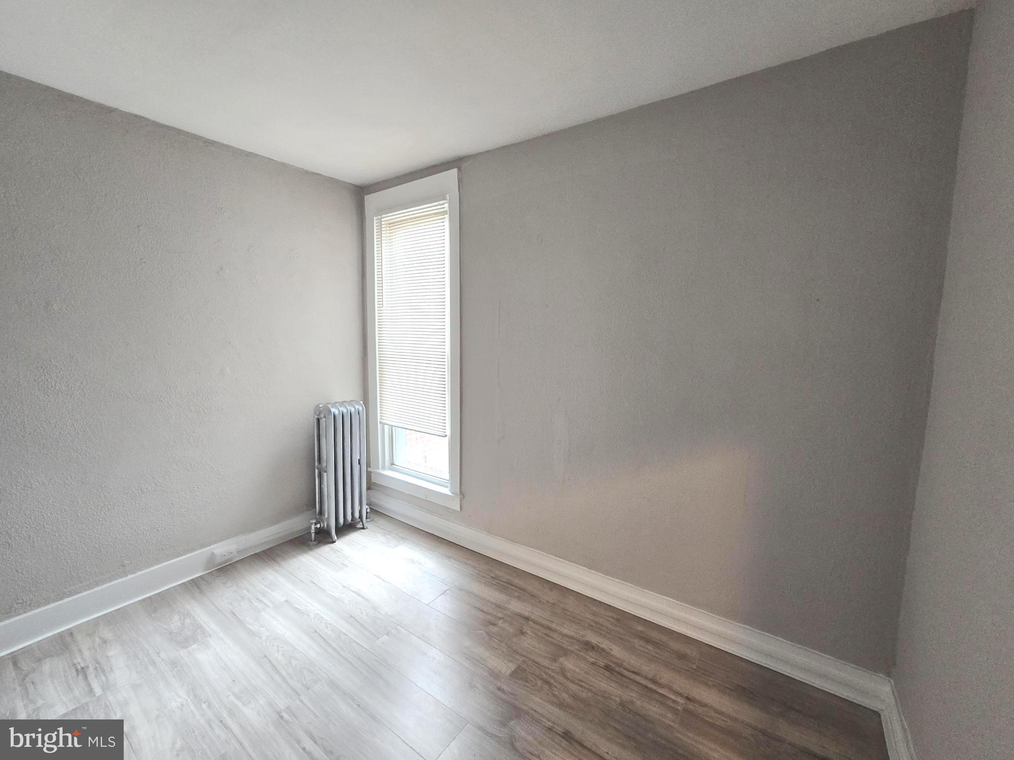 OXFORD CIRCLE - Residential Lease