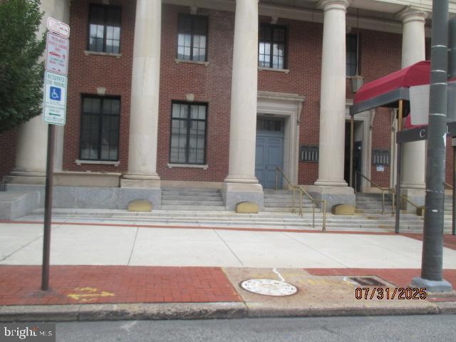 ART MUSEUM AREA - Residential