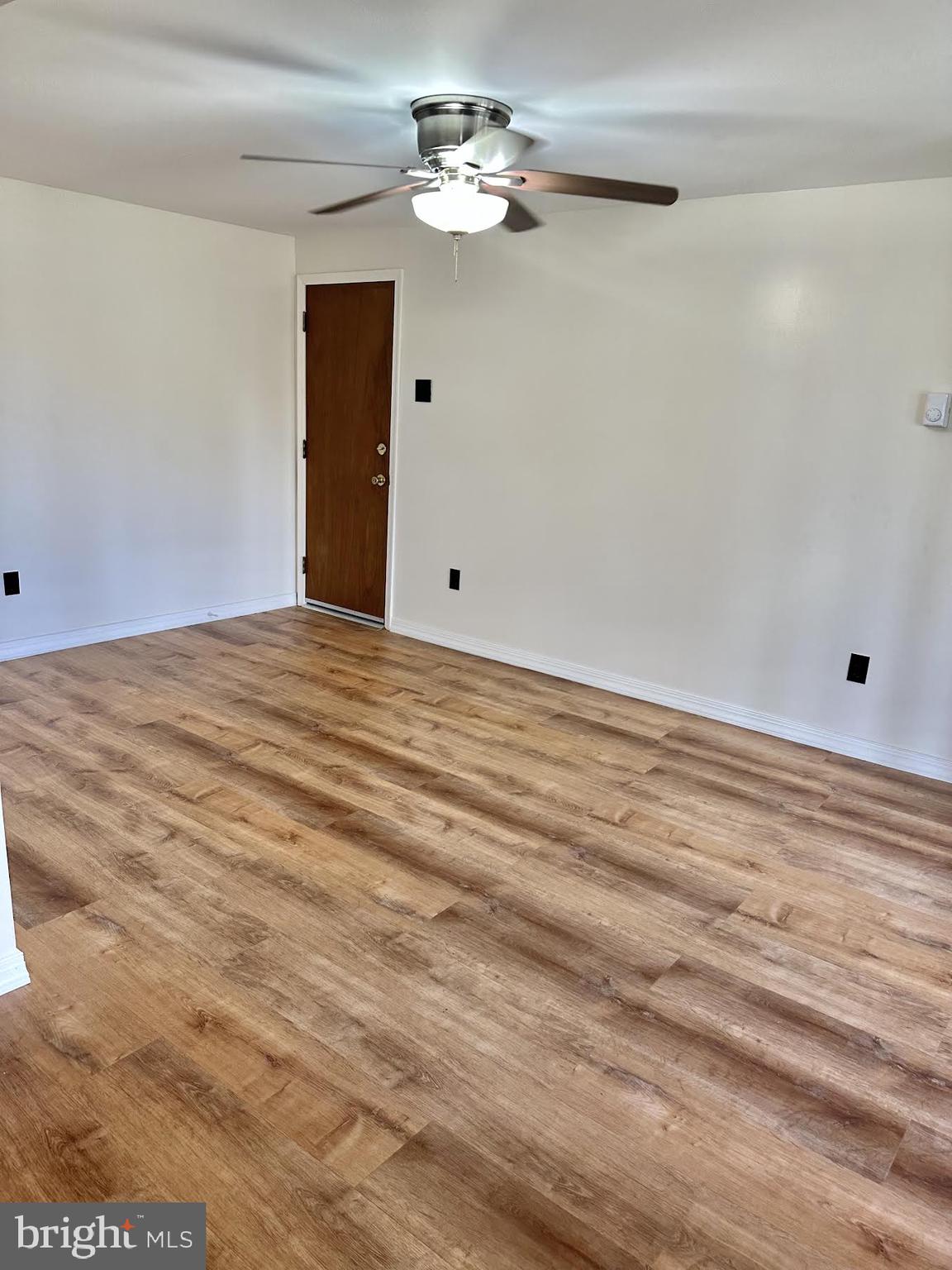 STONEHURST - Residential Lease