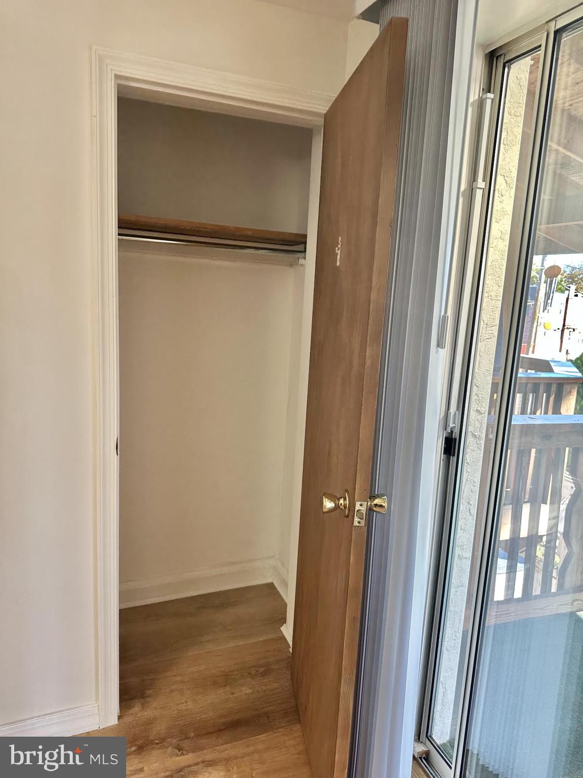 STONEHURST - Residential Lease