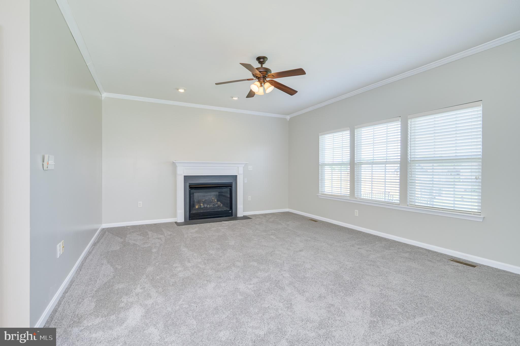 APPLE KNOLLS - Residential