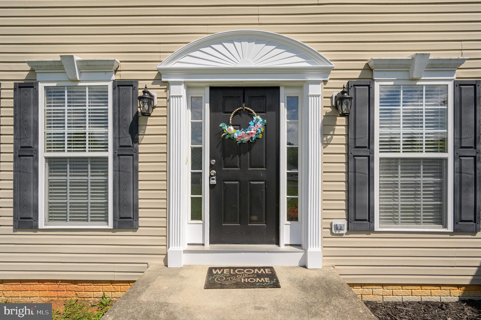 APPLE KNOLLS - Residential