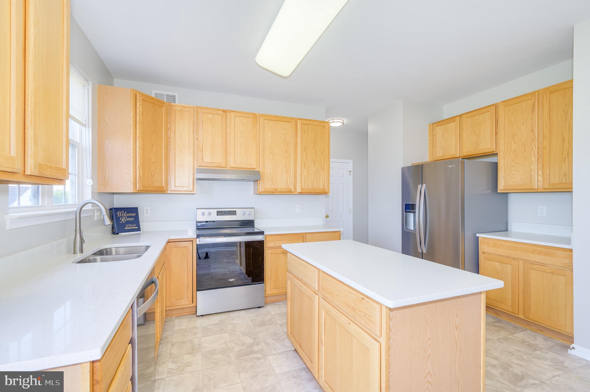 APPLE KNOLLS - Residential