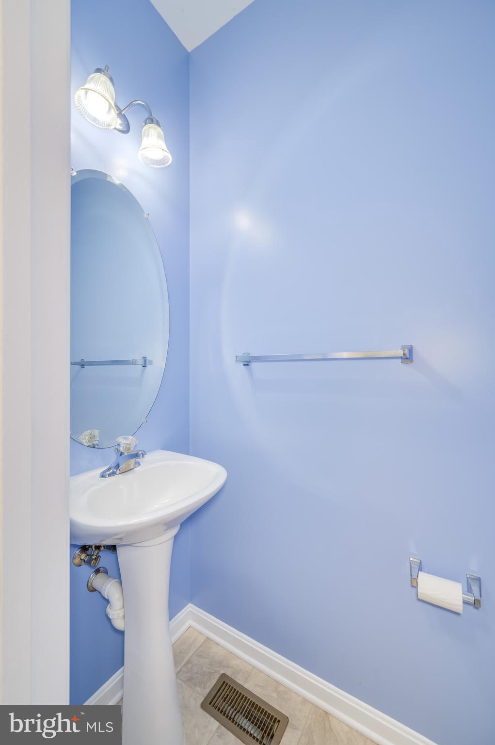 APPLE KNOLLS - Residential