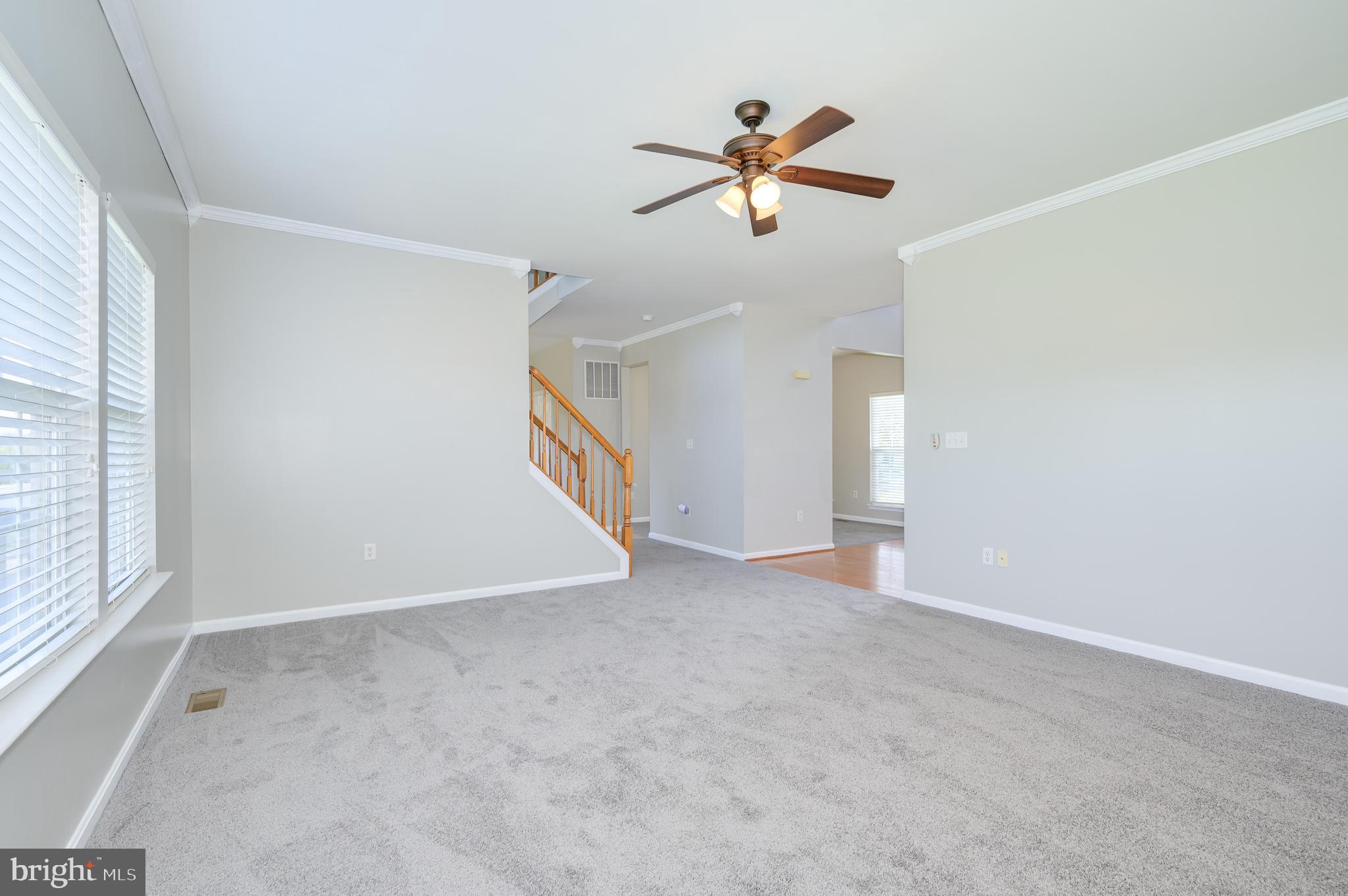 APPLE KNOLLS - Residential