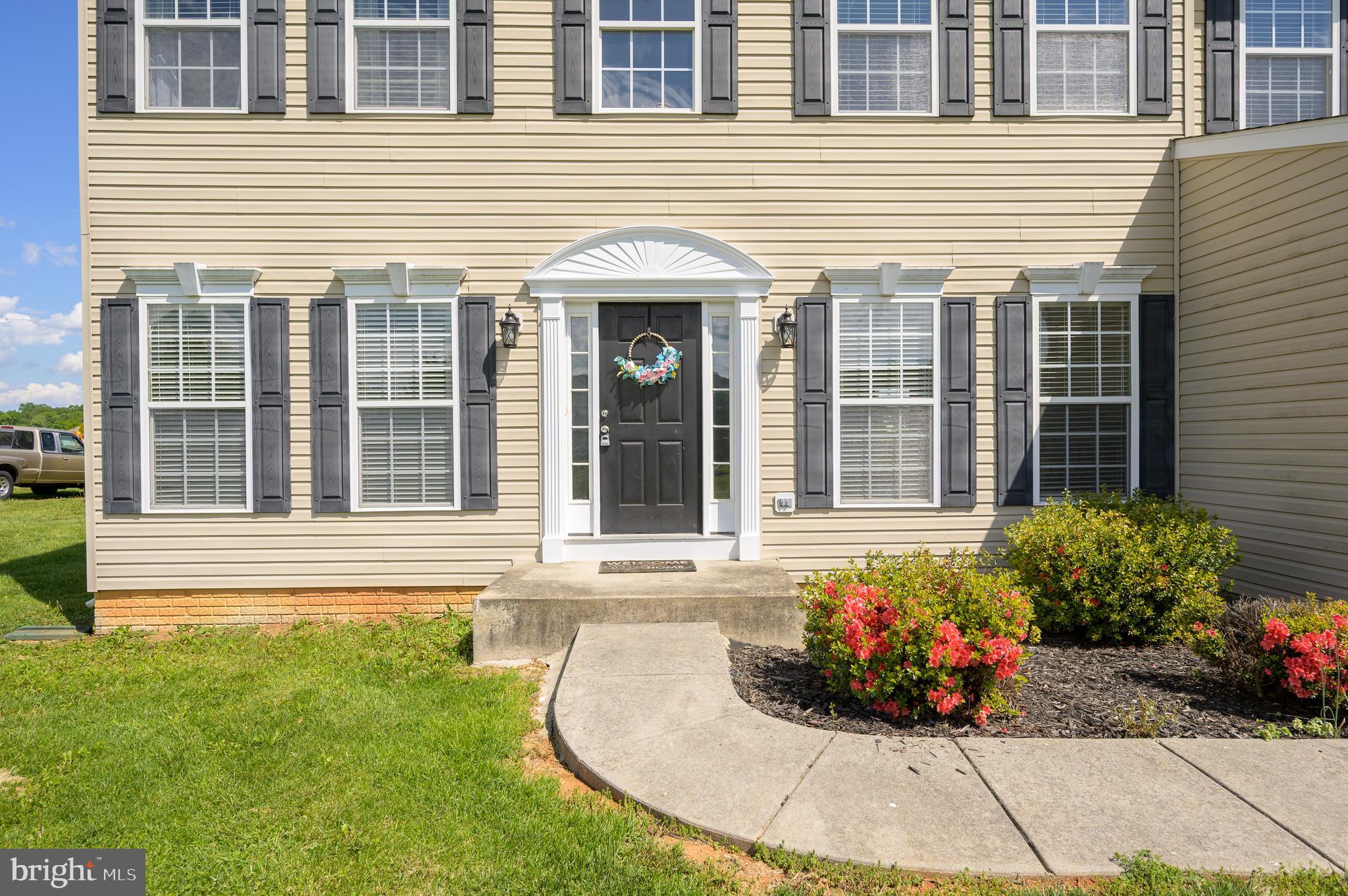 APPLE KNOLLS - Residential