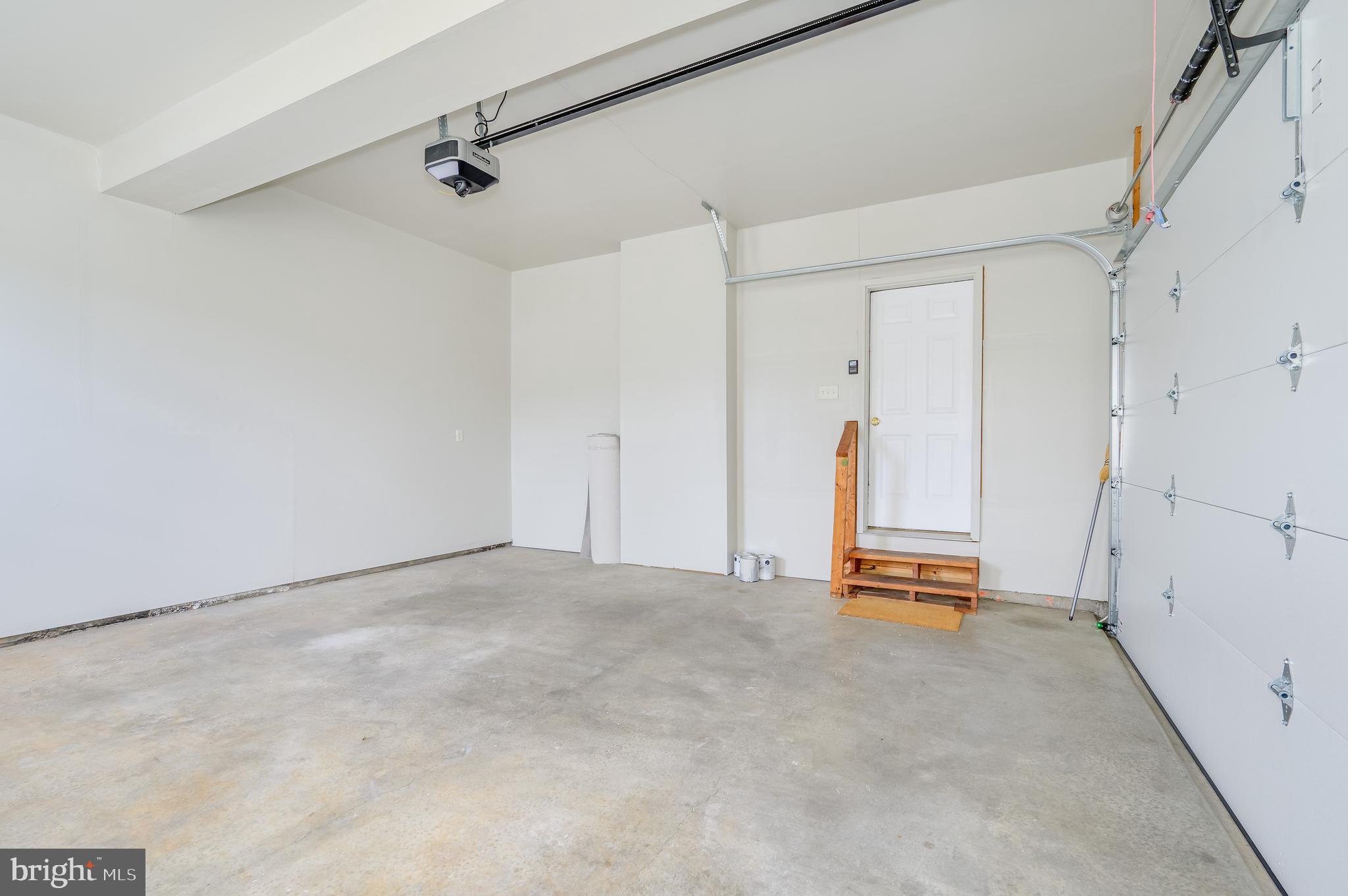 APPLE KNOLLS - Residential