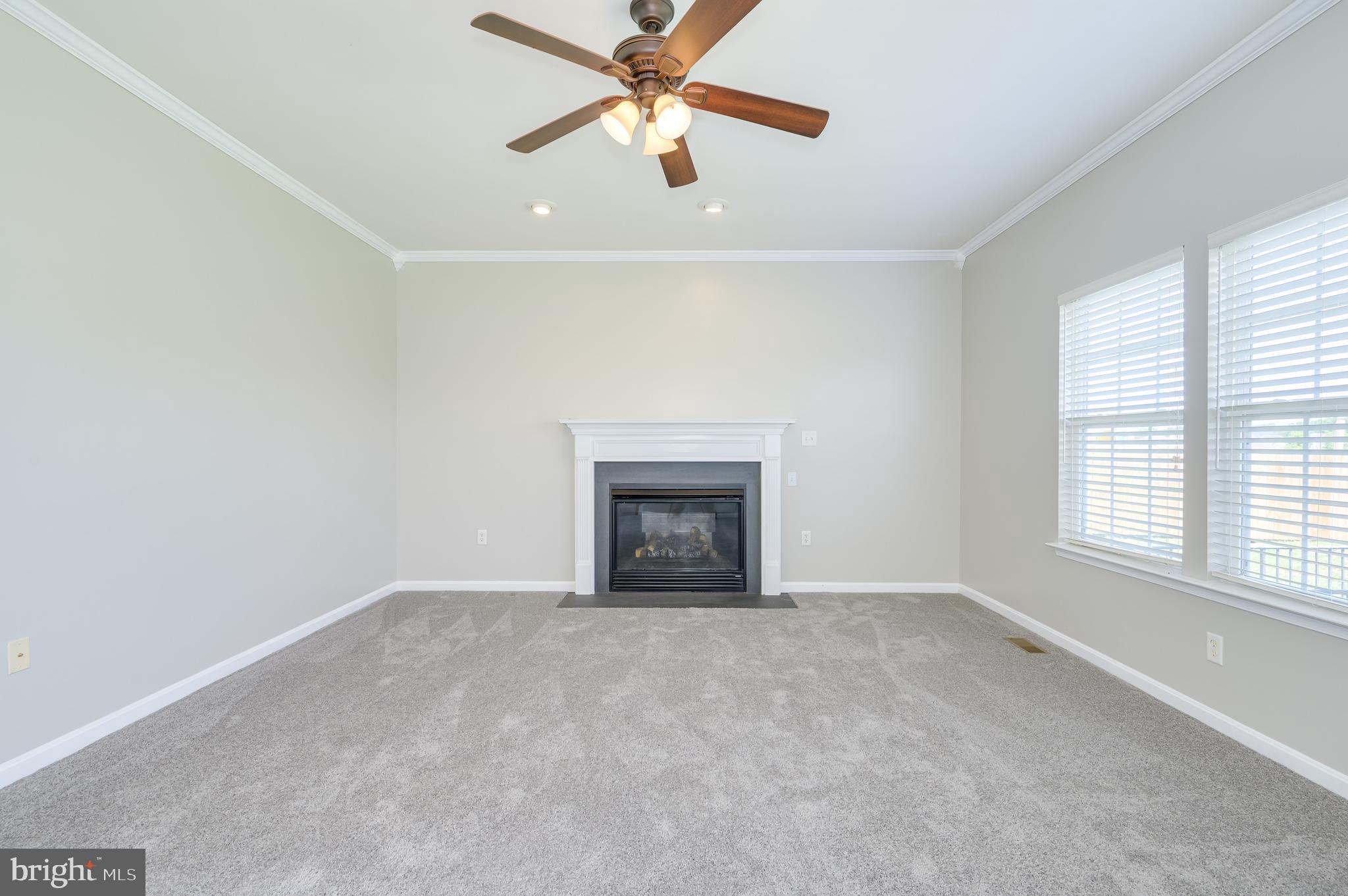 APPLE KNOLLS - Residential