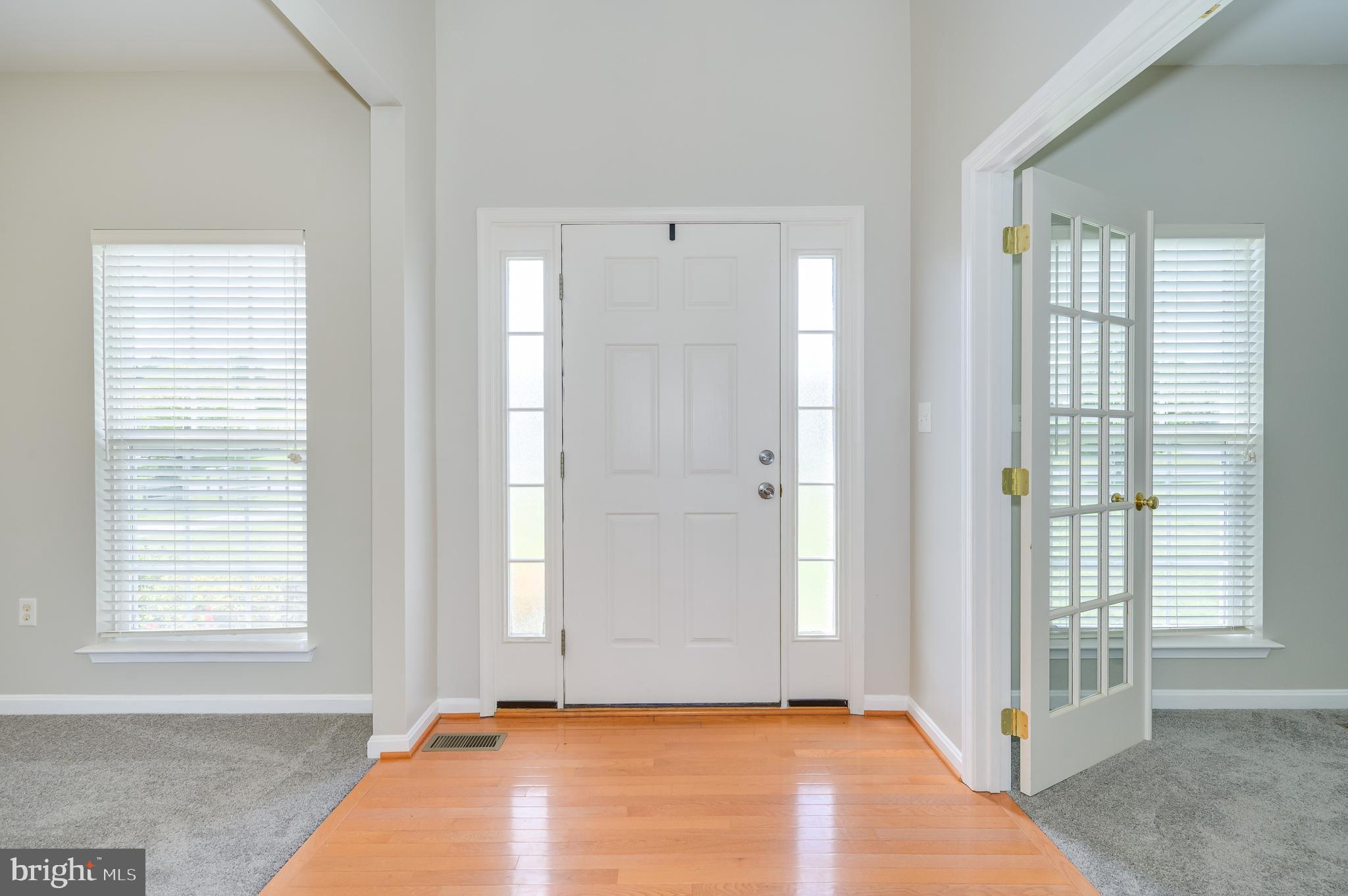 APPLE KNOLLS - Residential