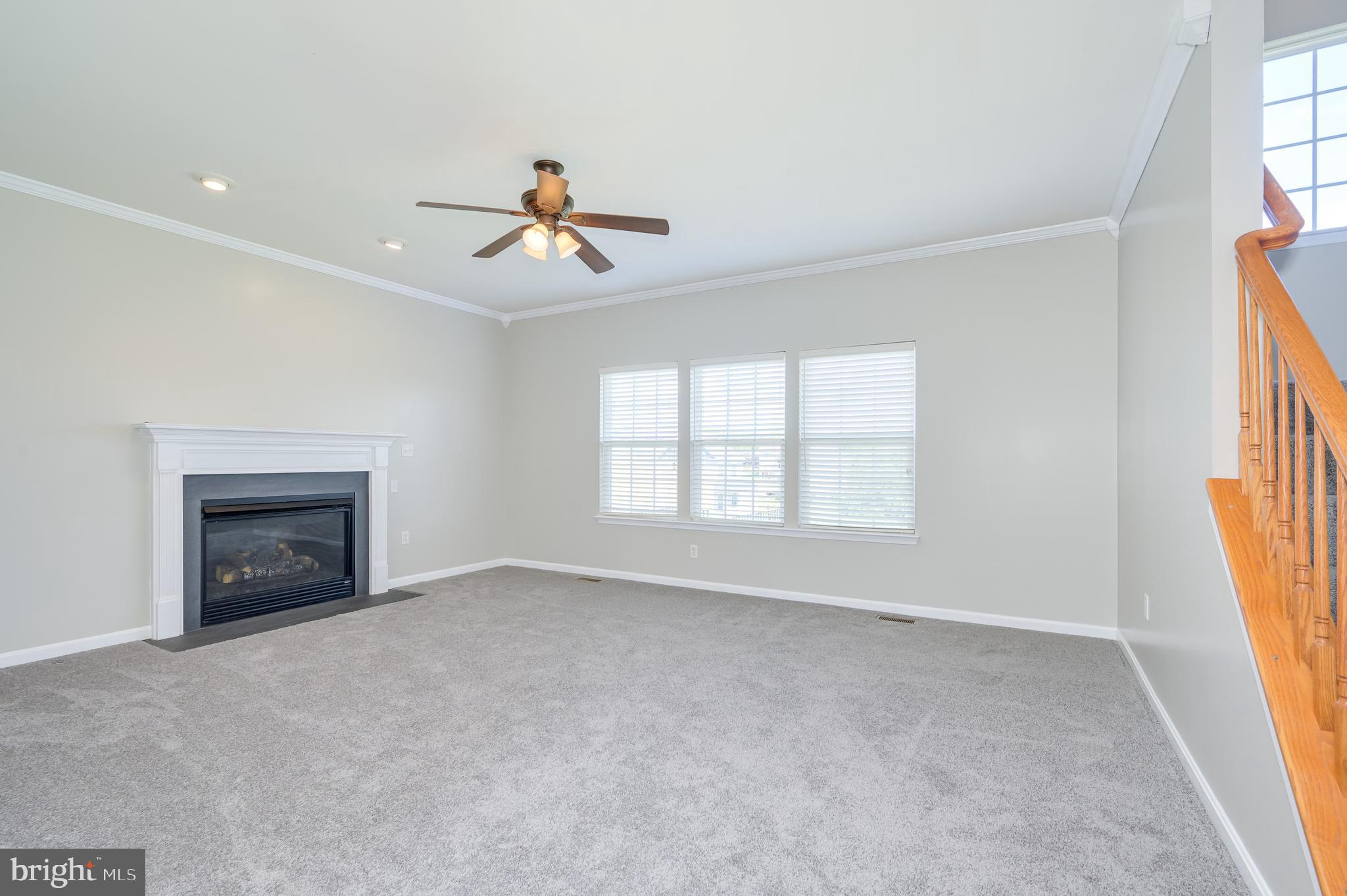 APPLE KNOLLS - Residential