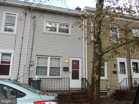122 Hewitt Street, Trenton, NJ MLS: NJME2071236
