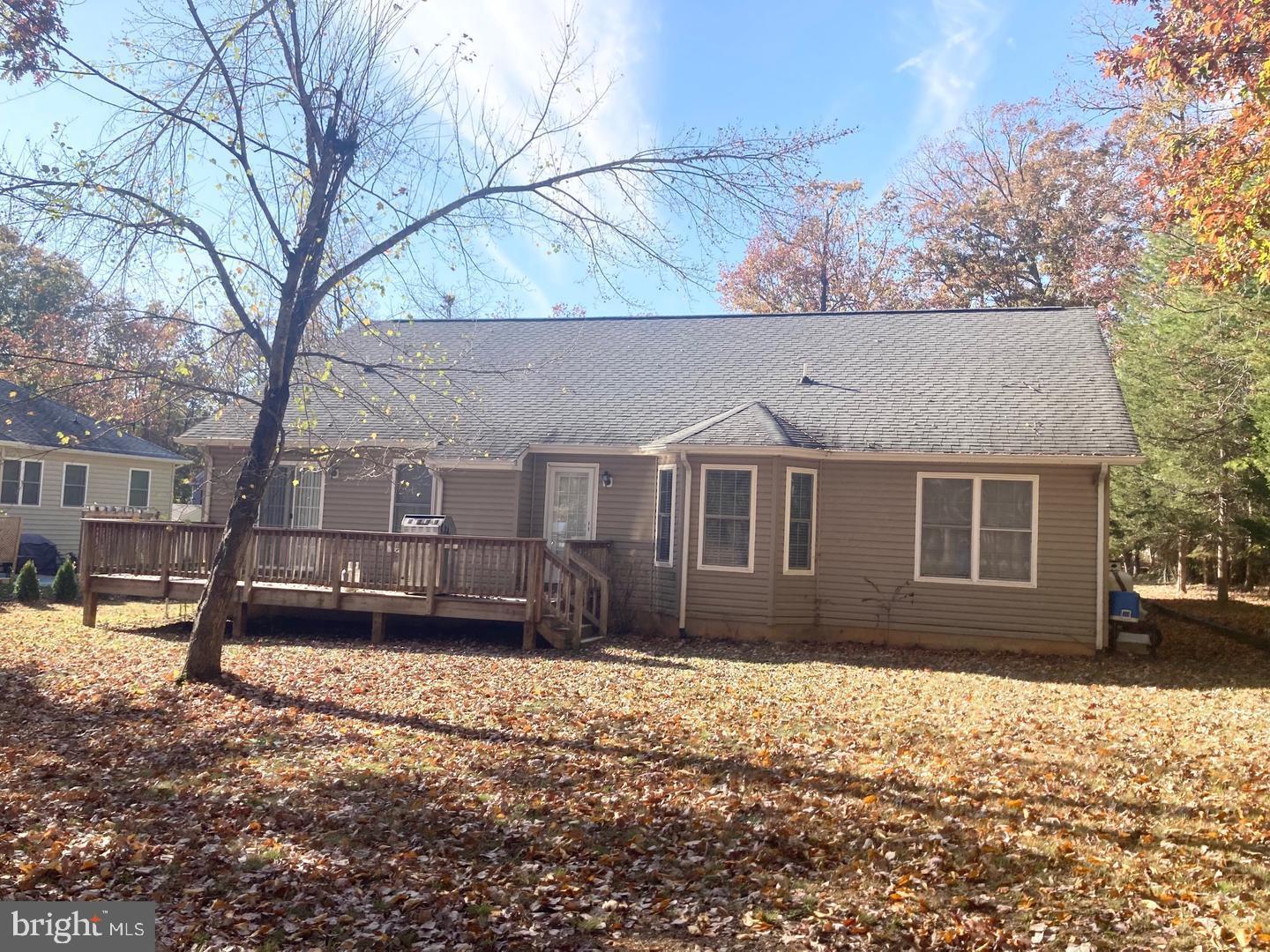 LAKE OF THE WOODS - Residential Lease