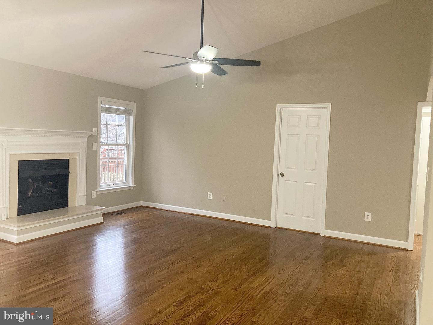 LAKE OF THE WOODS - Residential Lease