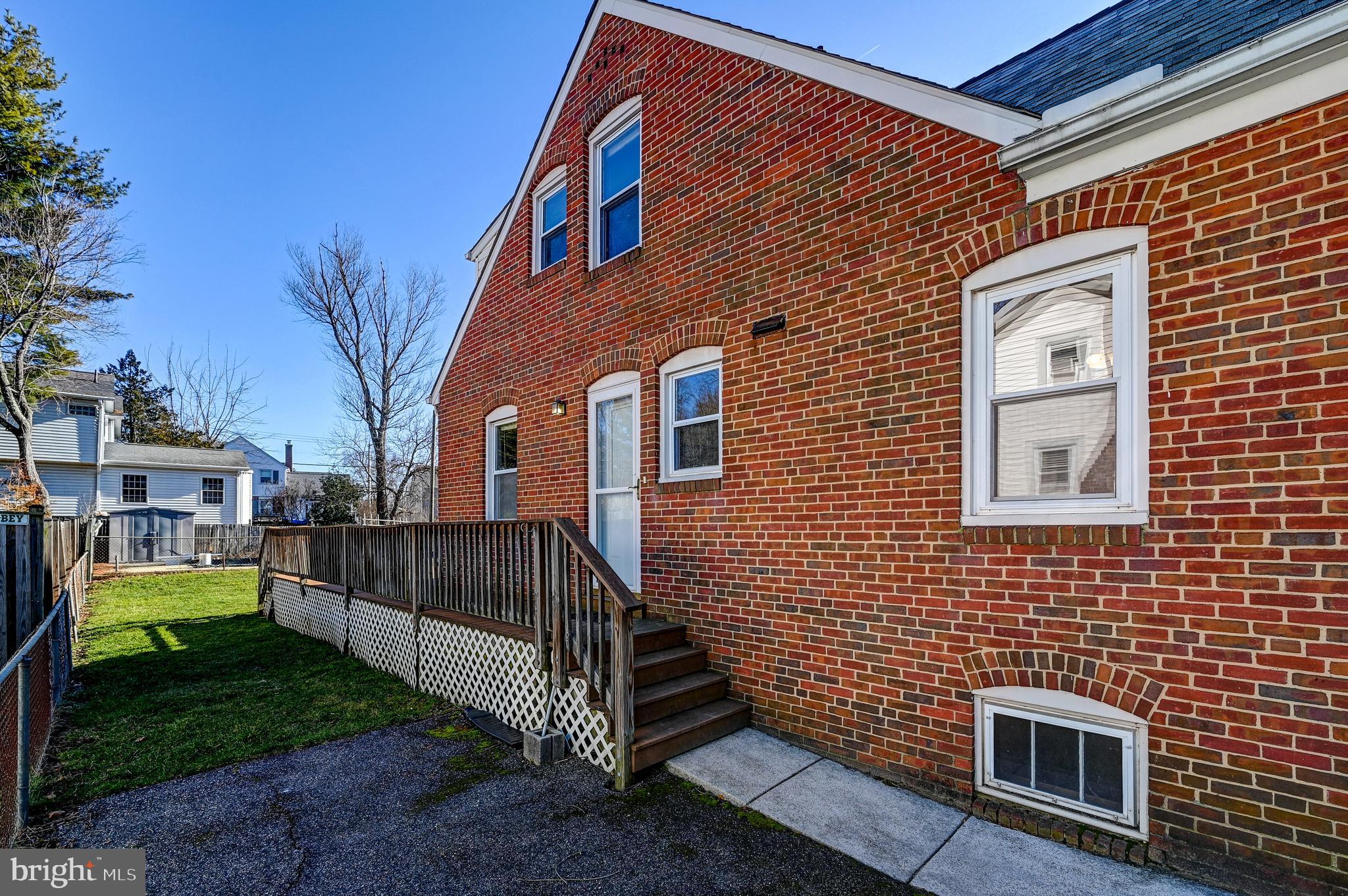 LUTHER VILLAGE - Residential