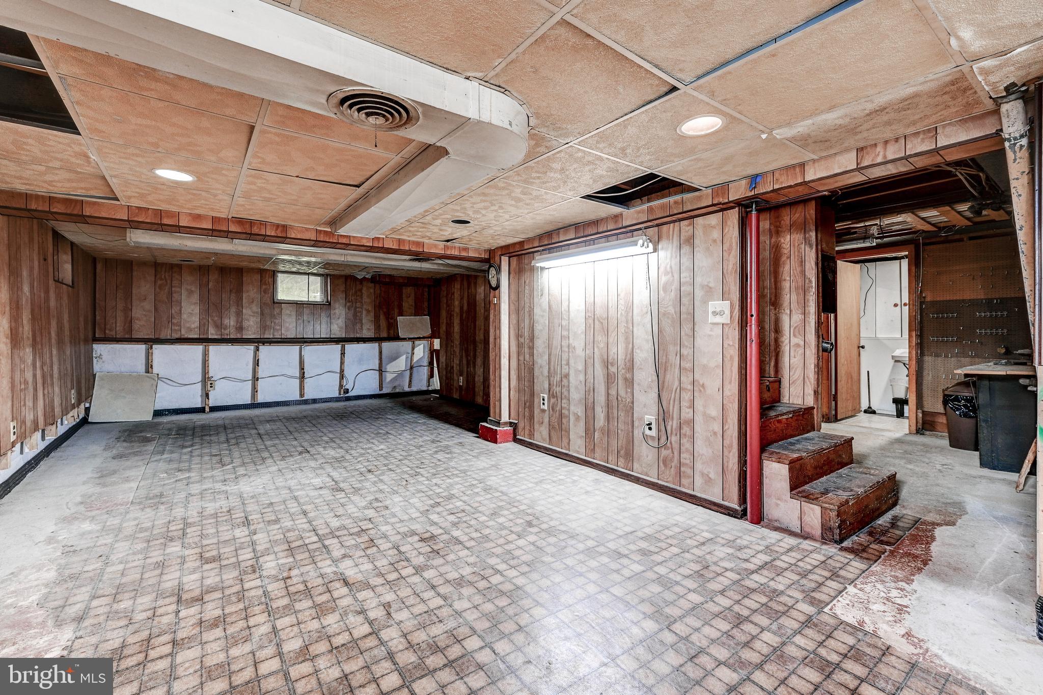 LUTHER VILLAGE - Residential