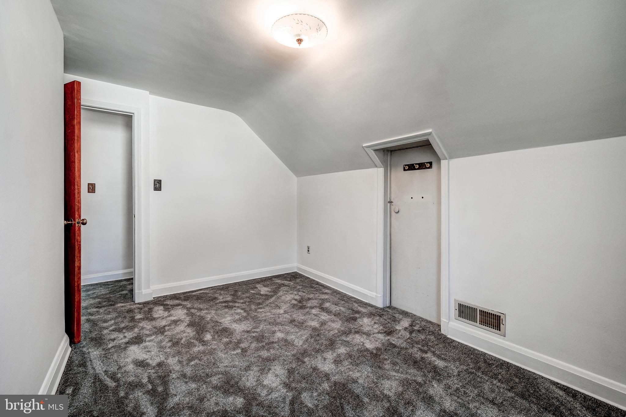 LUTHER VILLAGE - Residential