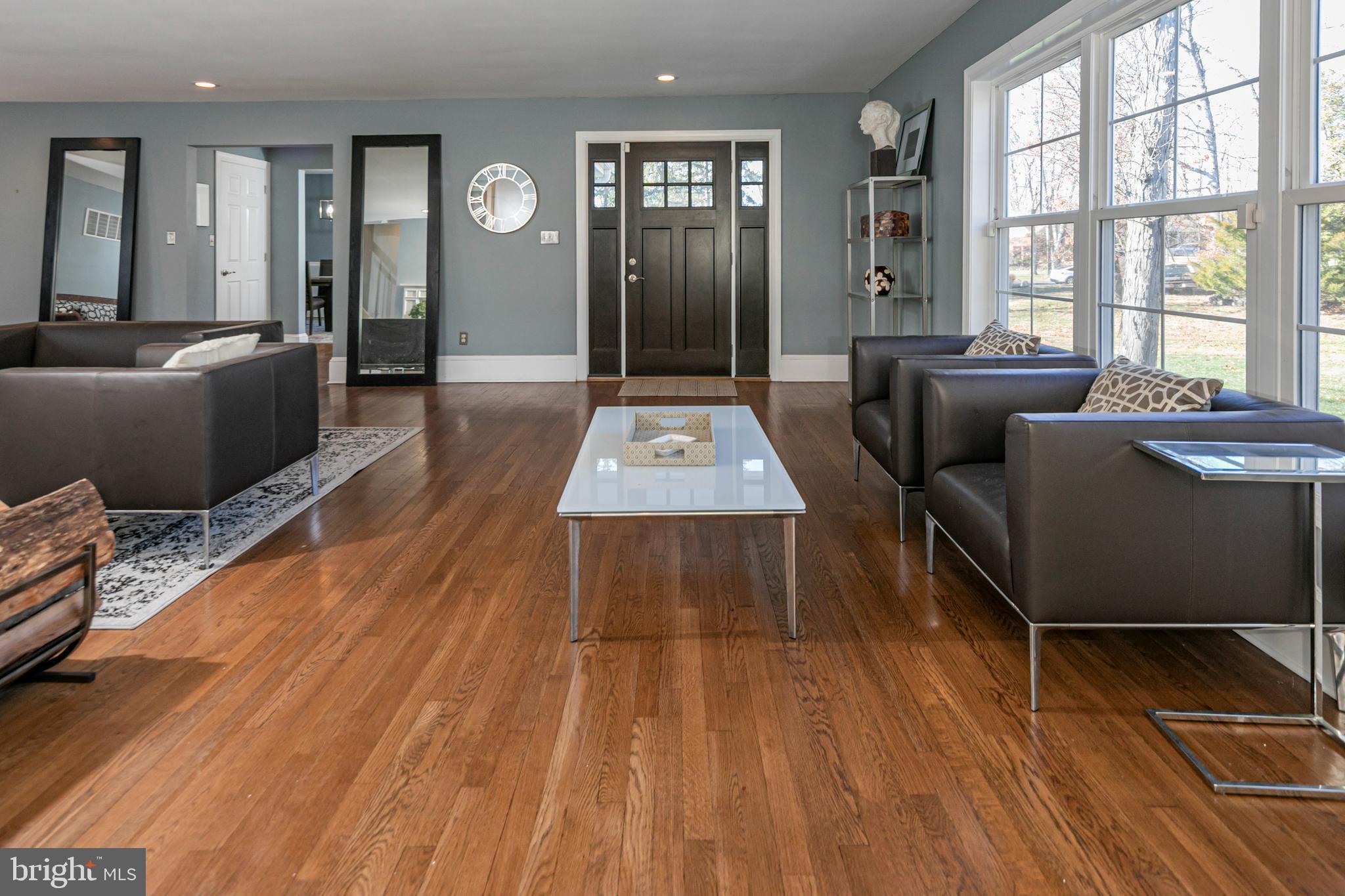 10 TALL TIMBERS DRIVE