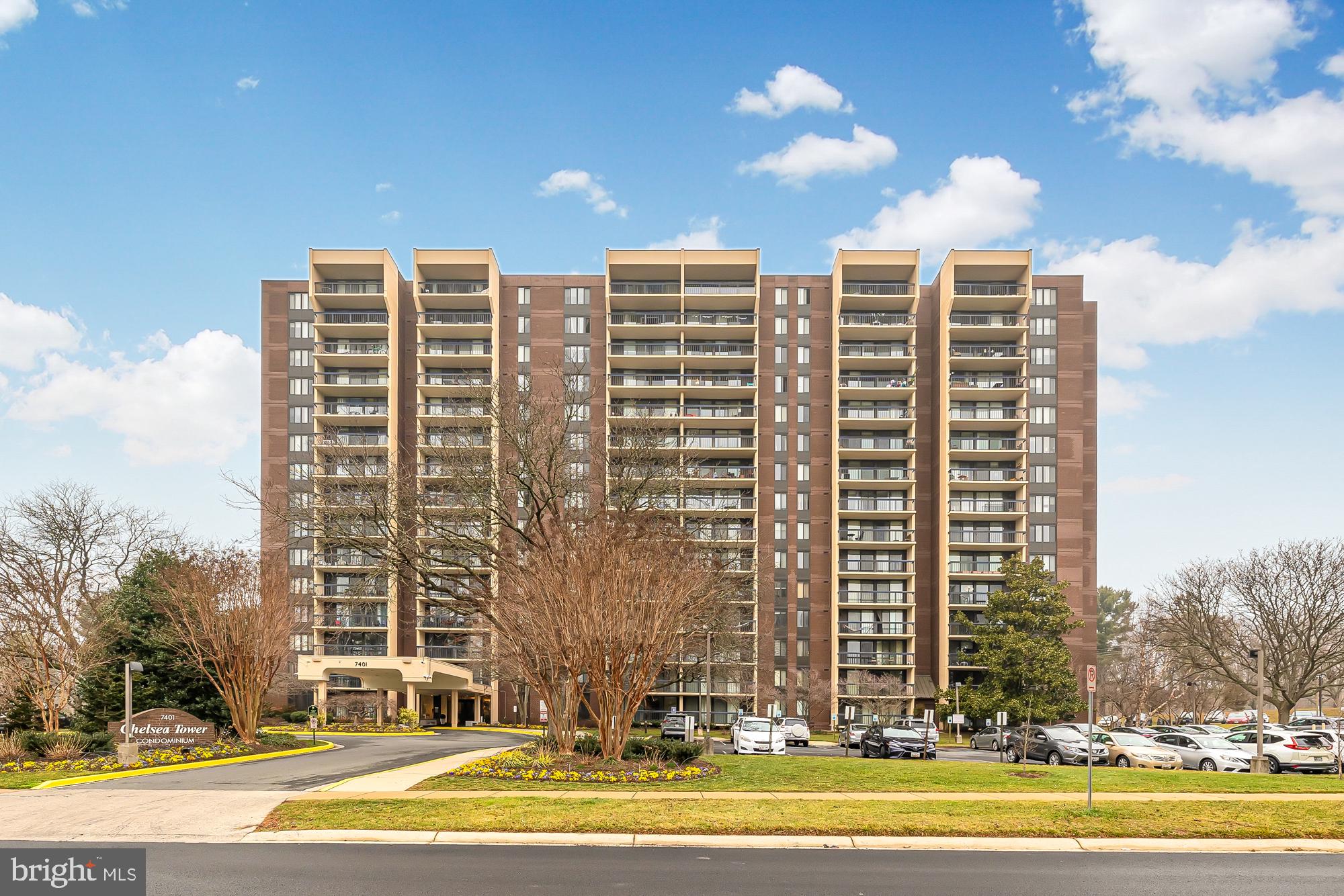 CHELSEA TOWERS - Residential