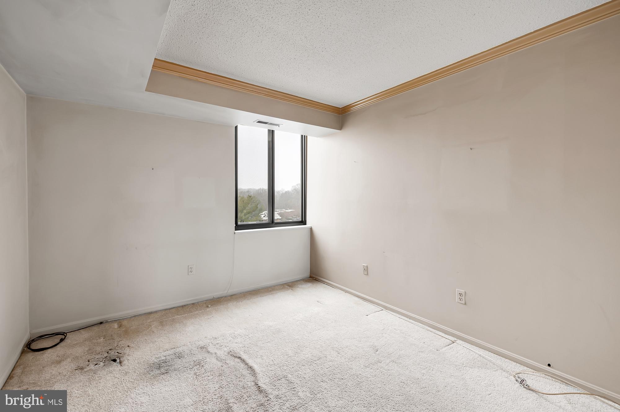 CHELSEA TOWERS - Residential