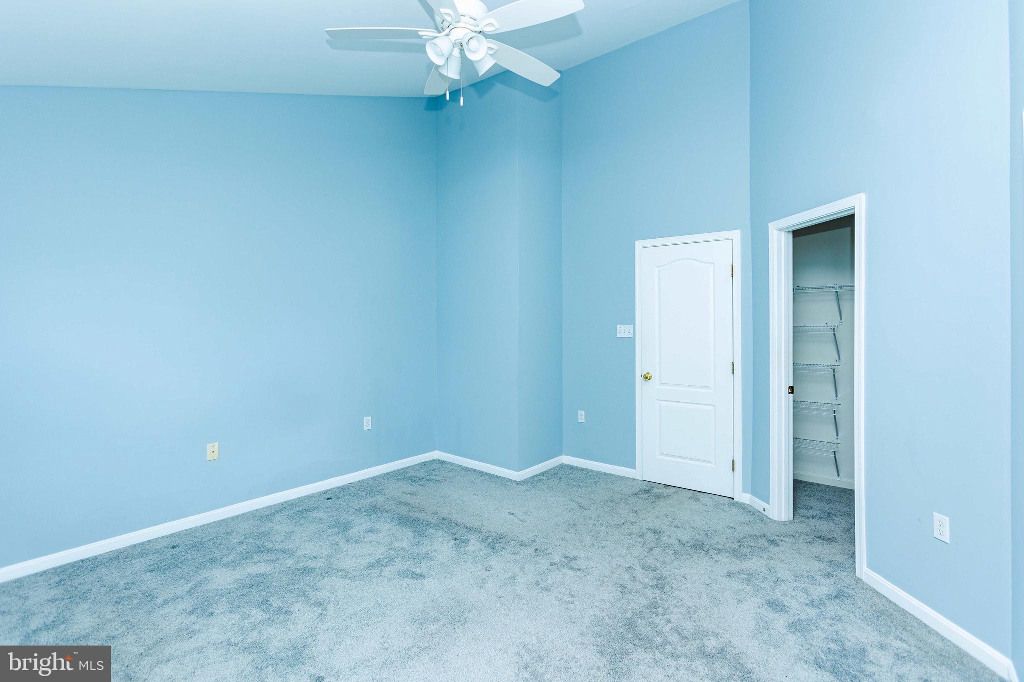 FOXRIDGE - Residential Lease