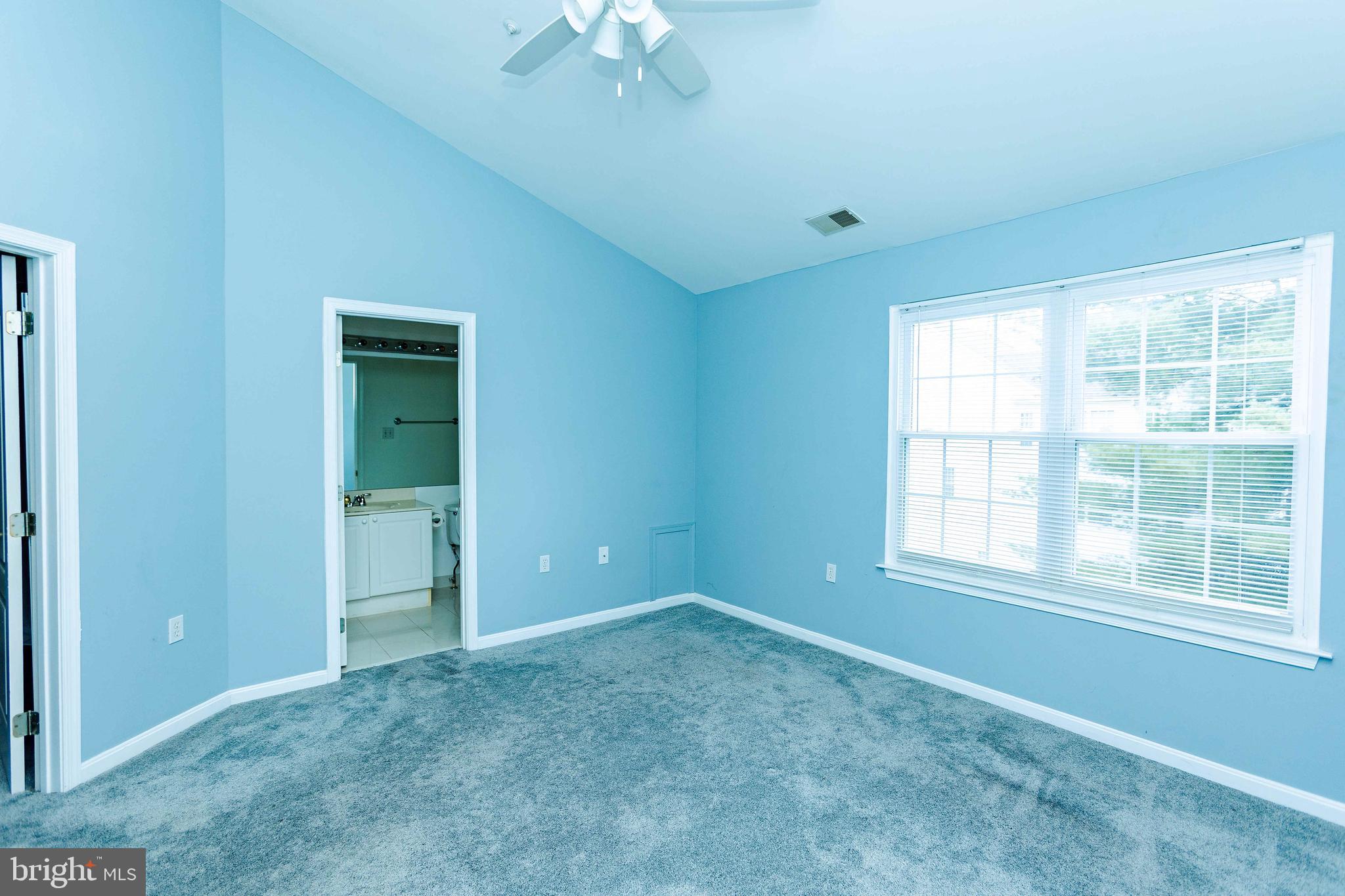 FOXRIDGE - Residential Lease