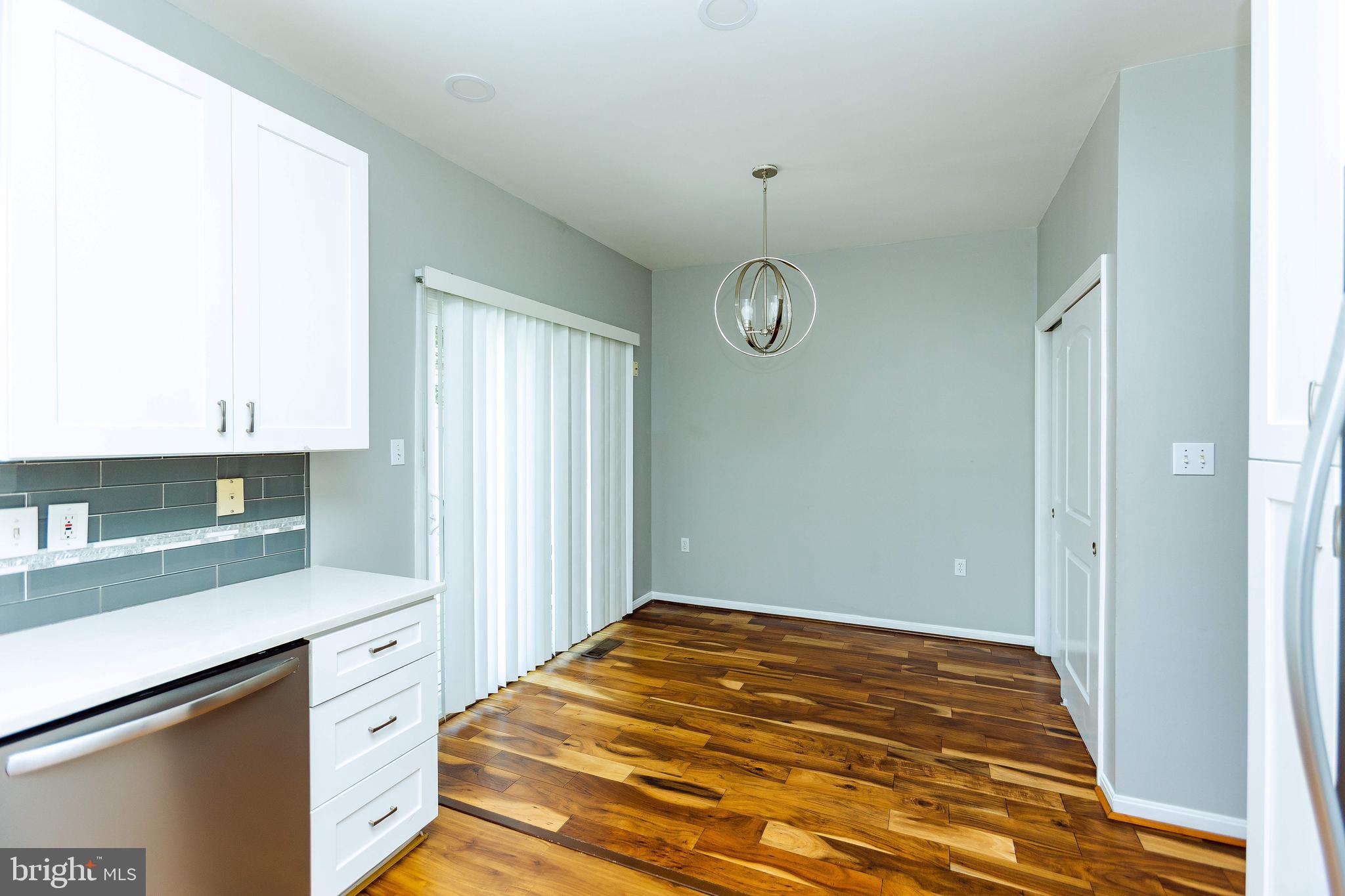 FOXRIDGE - Residential Lease